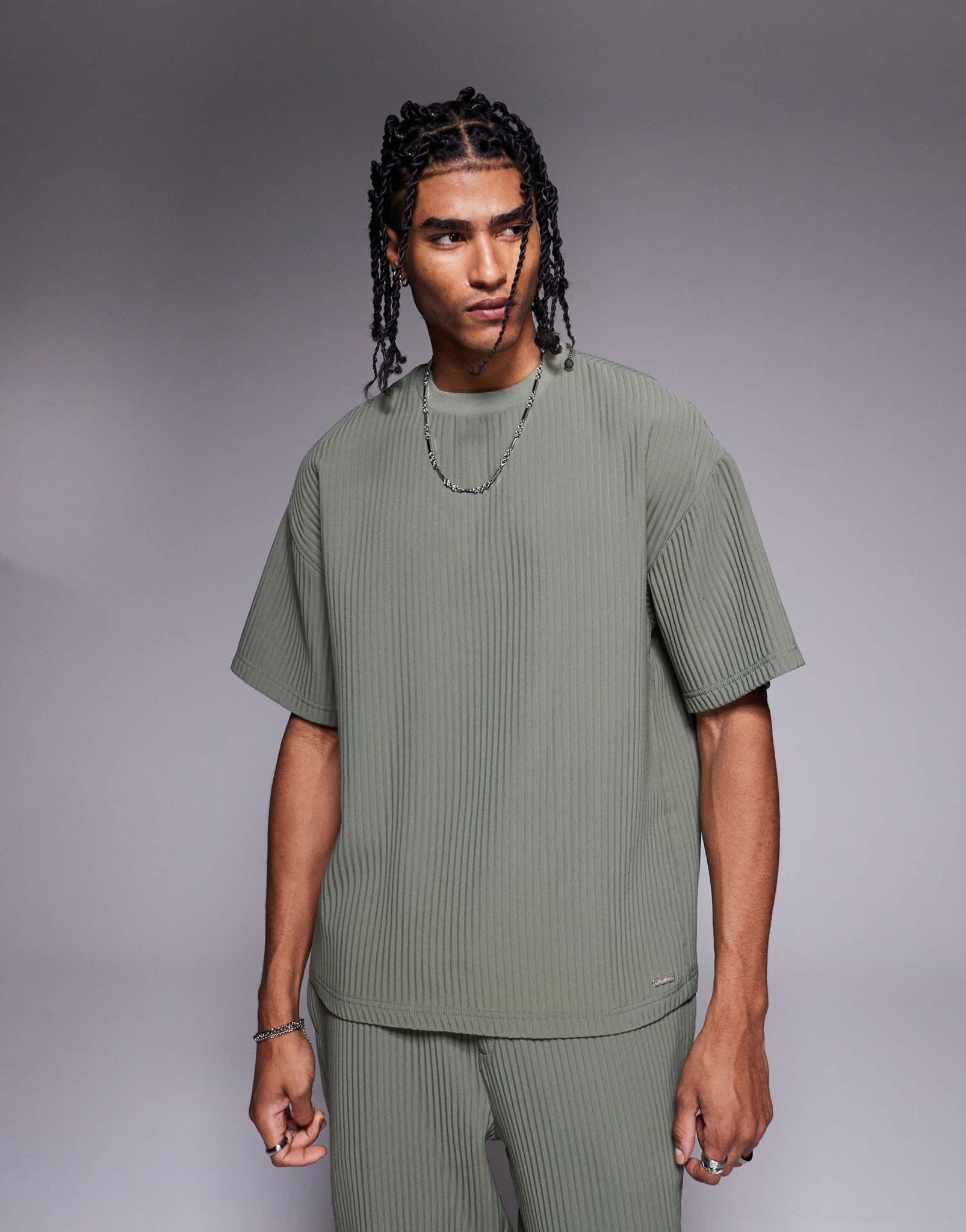 River Island oversized plisse t-shirt co-ord in light khaki - ASOS Sample Sale