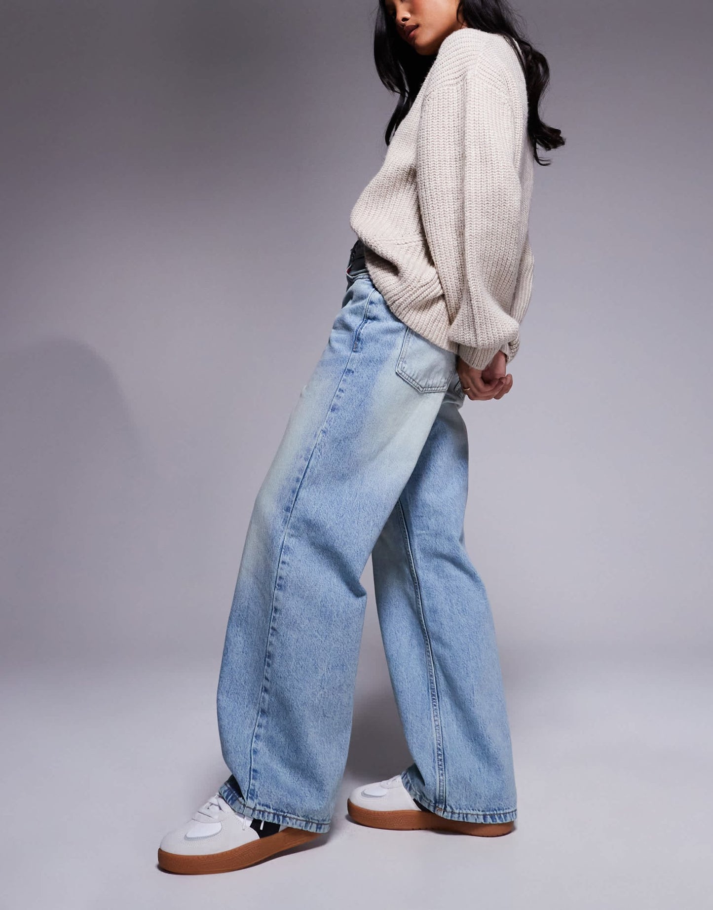 River Island Petite straight jean in midwash blue - ASOS Sample Sale