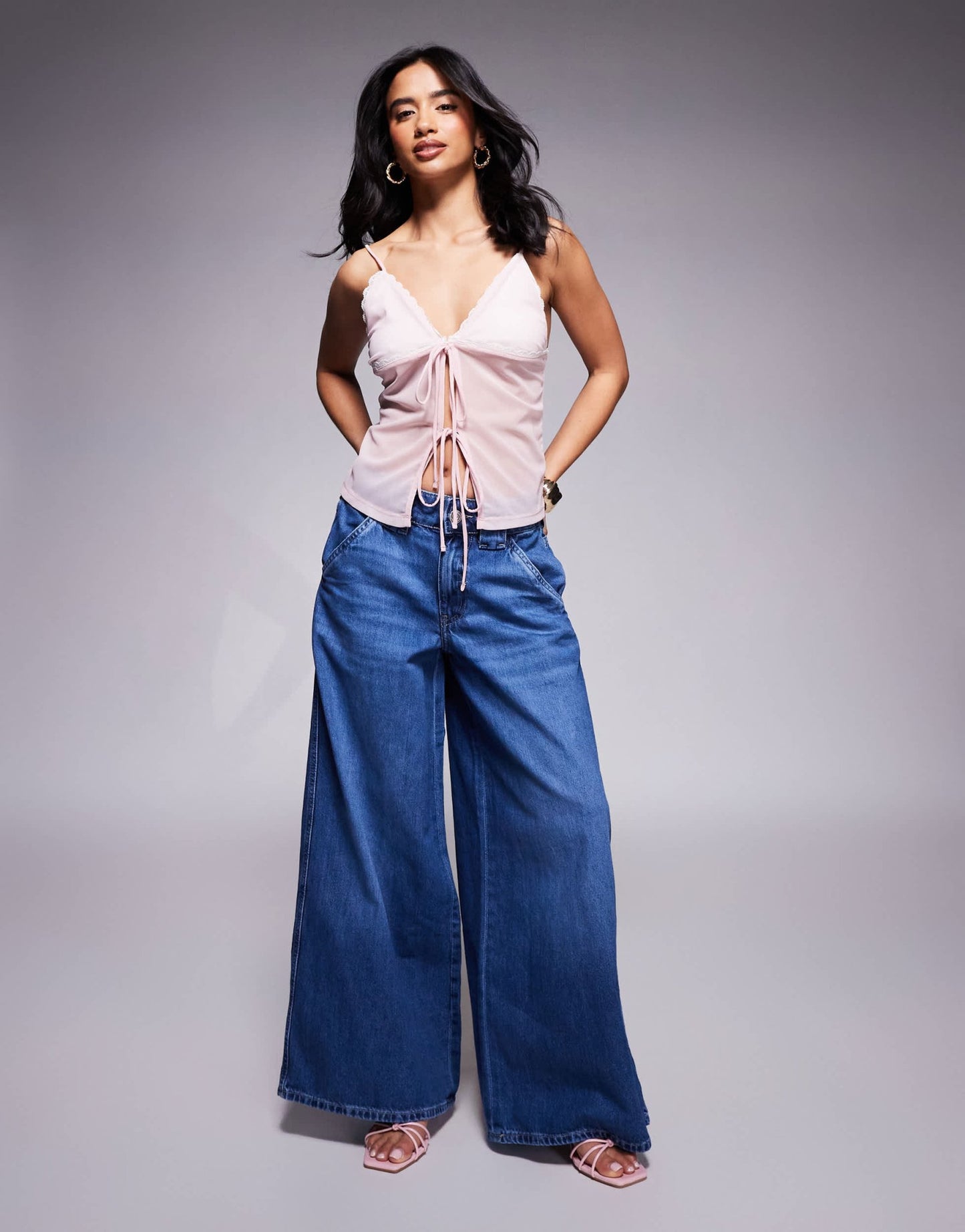 River Island Petite wide leg jean with elasticated back in midwash blue - ASOS Sample Sale