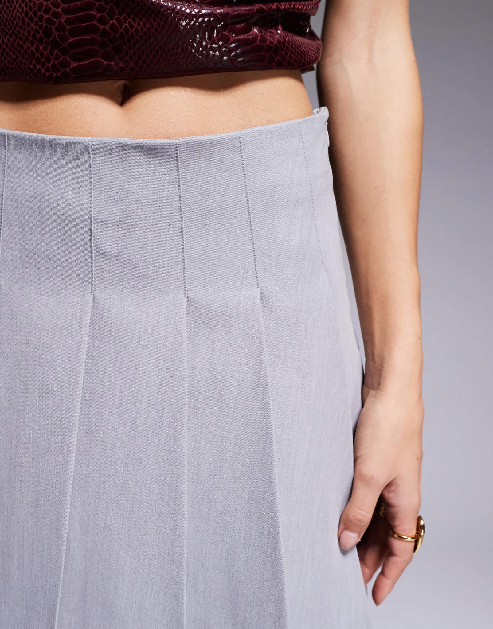 River Island pleated mini skirt in grey - ASOS Sample Sale