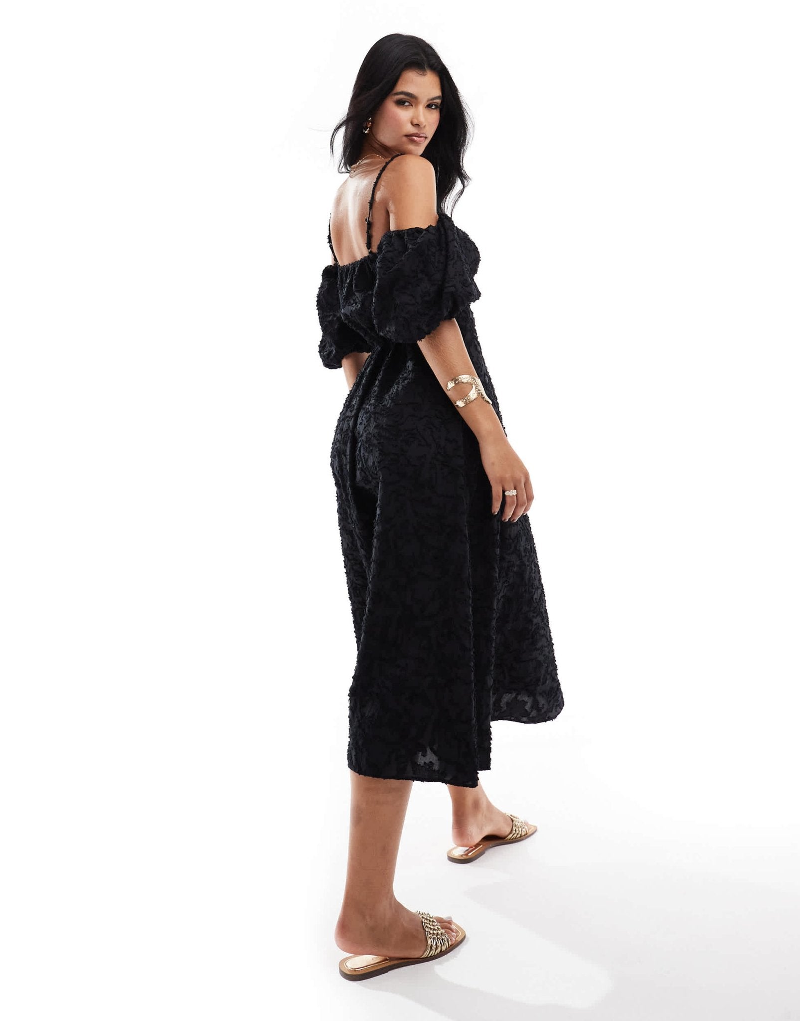 River Island puff sleeve midi dress in black - ASOS Sample Sale