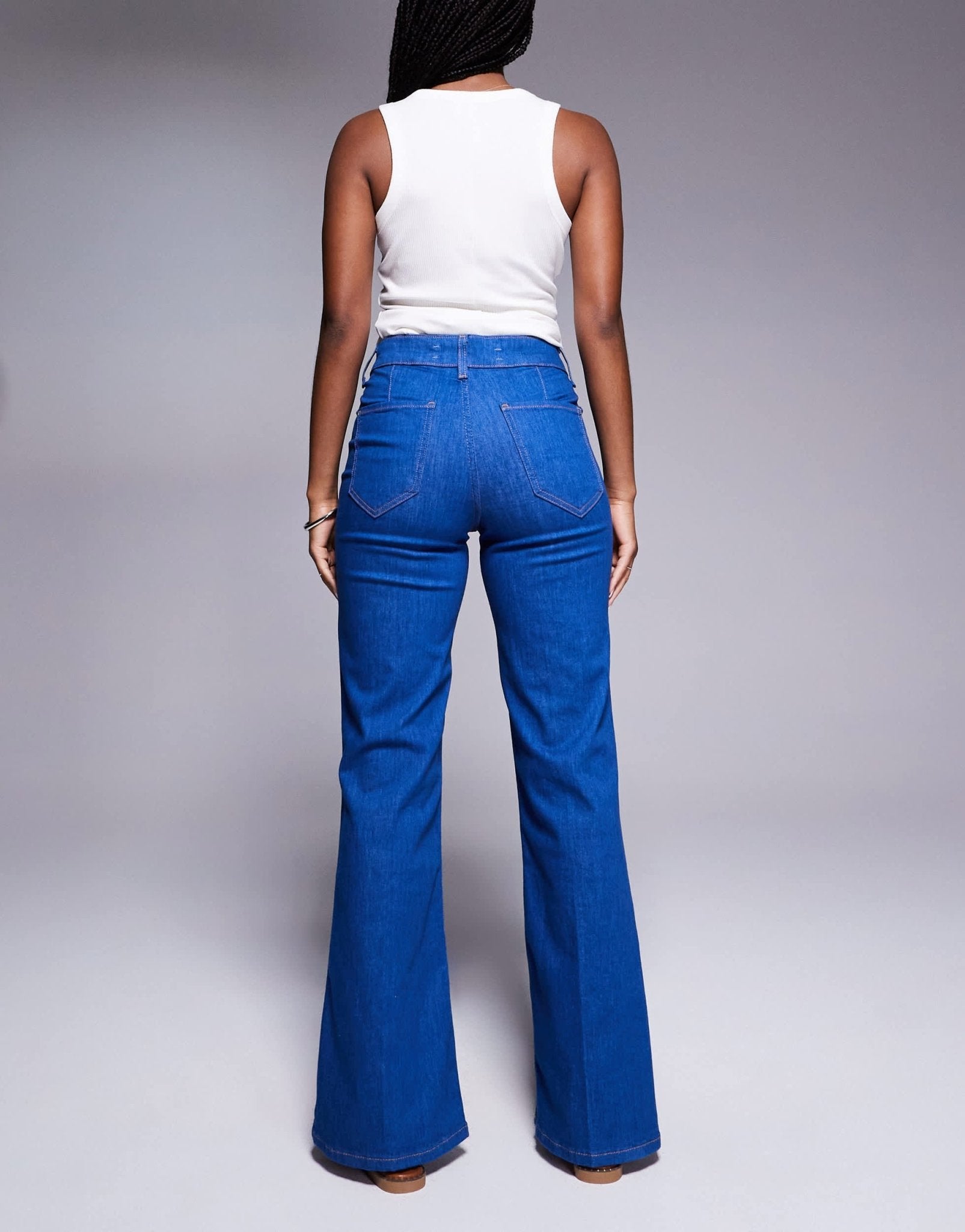 River Island relaxed flare jean in bright blue - ASOS Sample Sale