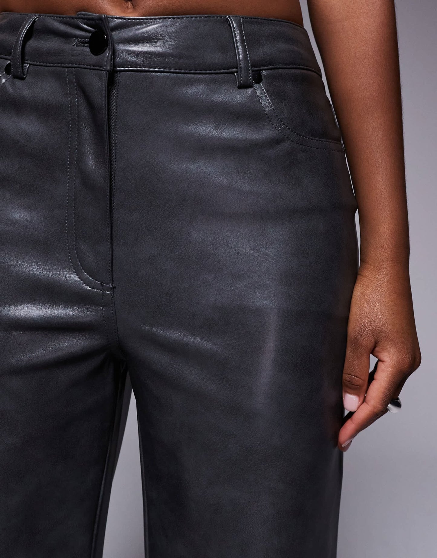River Island relaxed straight leg jean in grey - ASOS Sample Sale