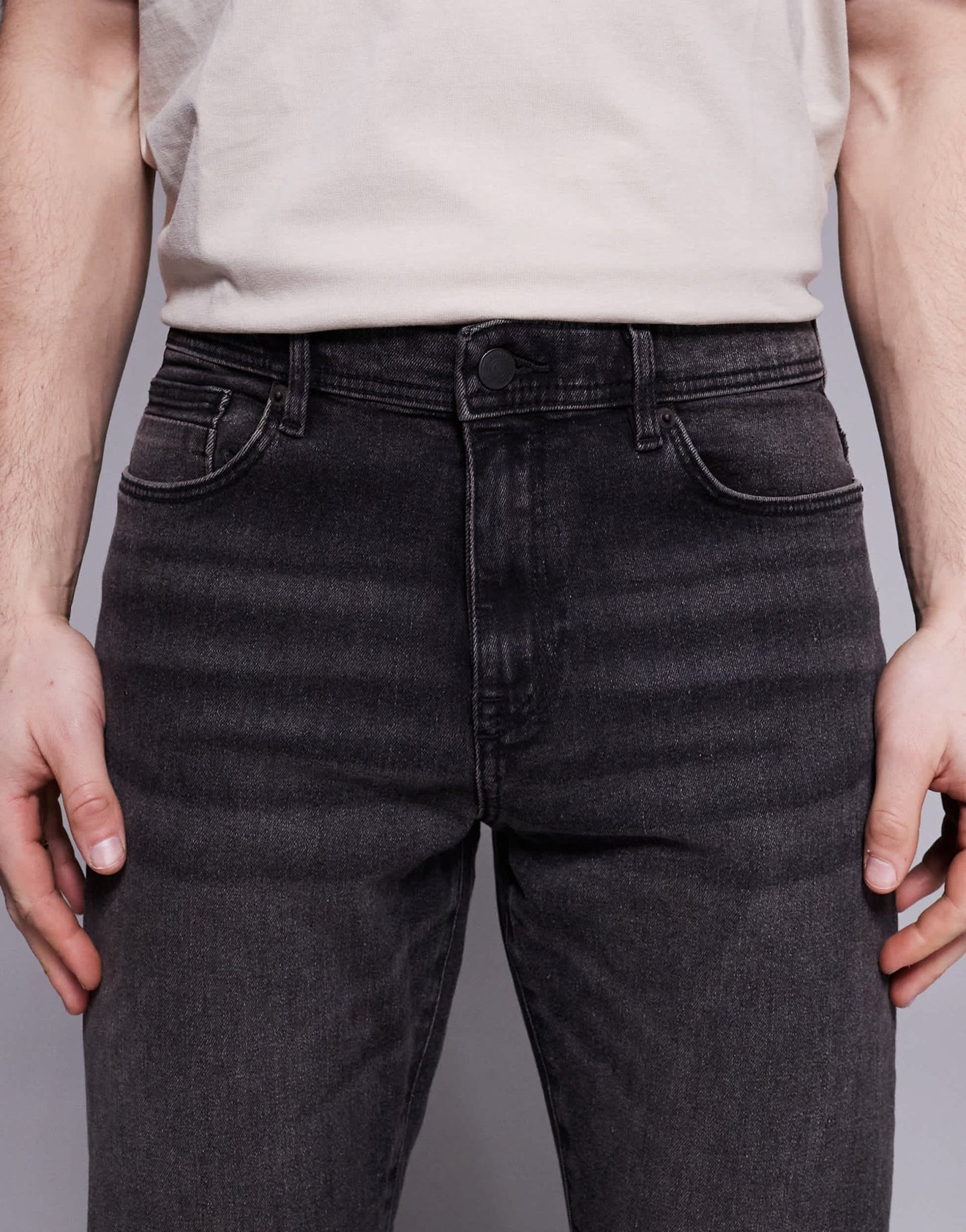 River Island skinny fit jeans in washed black - ASOS Sample Sale