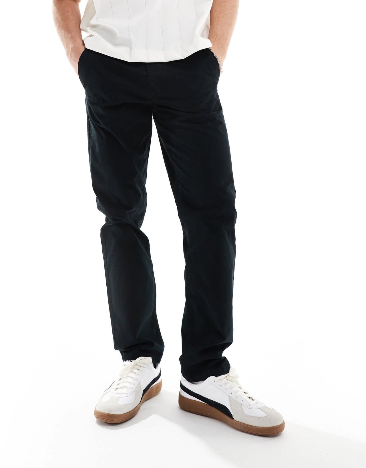 River Island slim fit casual chino trousers in black - ASOS Sample Sale