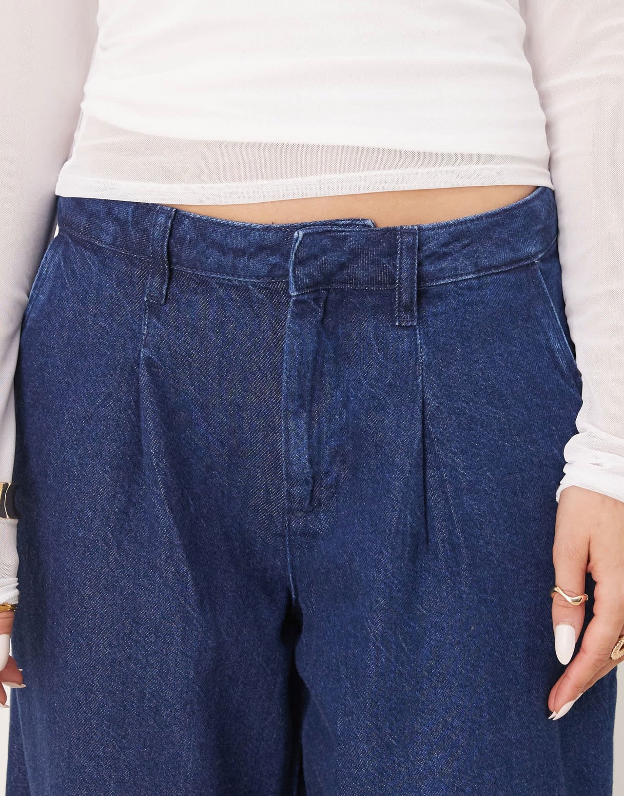 River Island tailored baggy jean in darkwash blue - ASOS Sample Sale