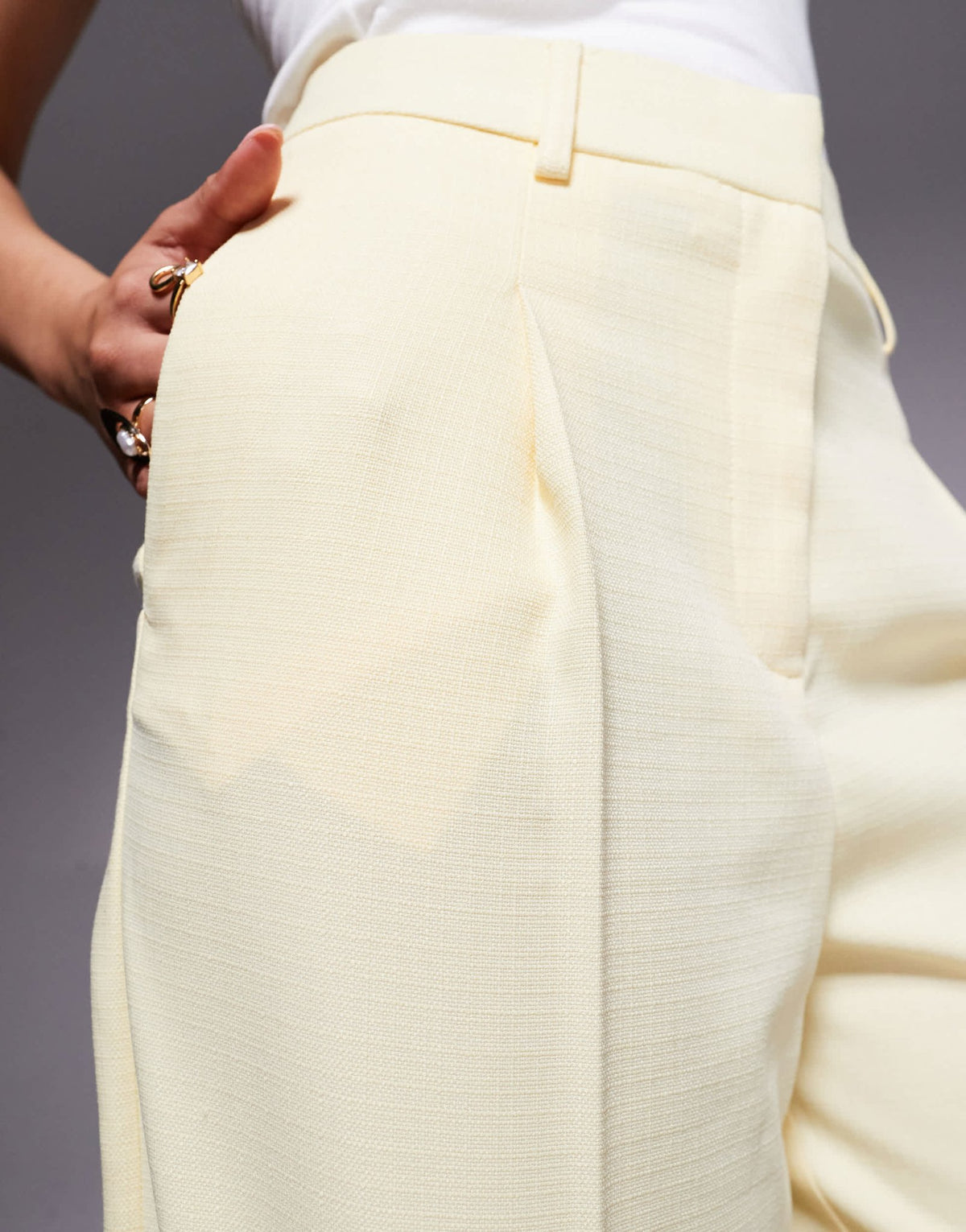River Island tailored jorts co-ord in light yellow - ASOS Sample Sale