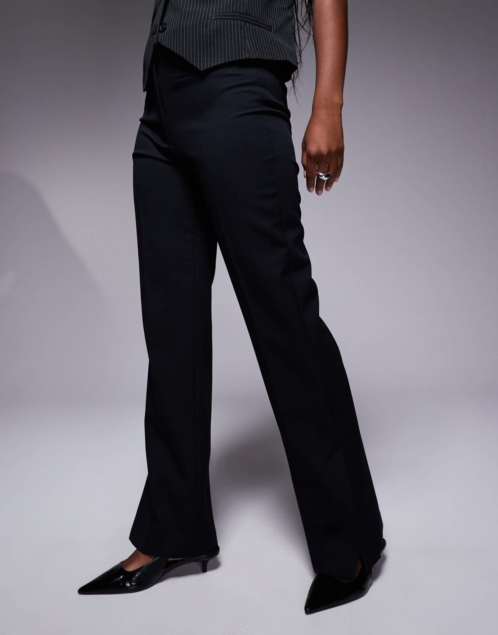 River Island tailored trouser with split hem in black - ASOS Sample Sale