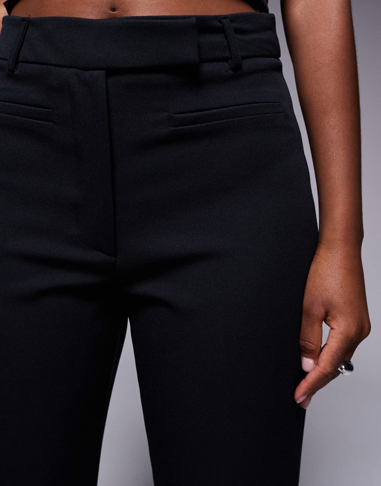 River Island tailored trouser with split hem in black - ASOS Sample Sale