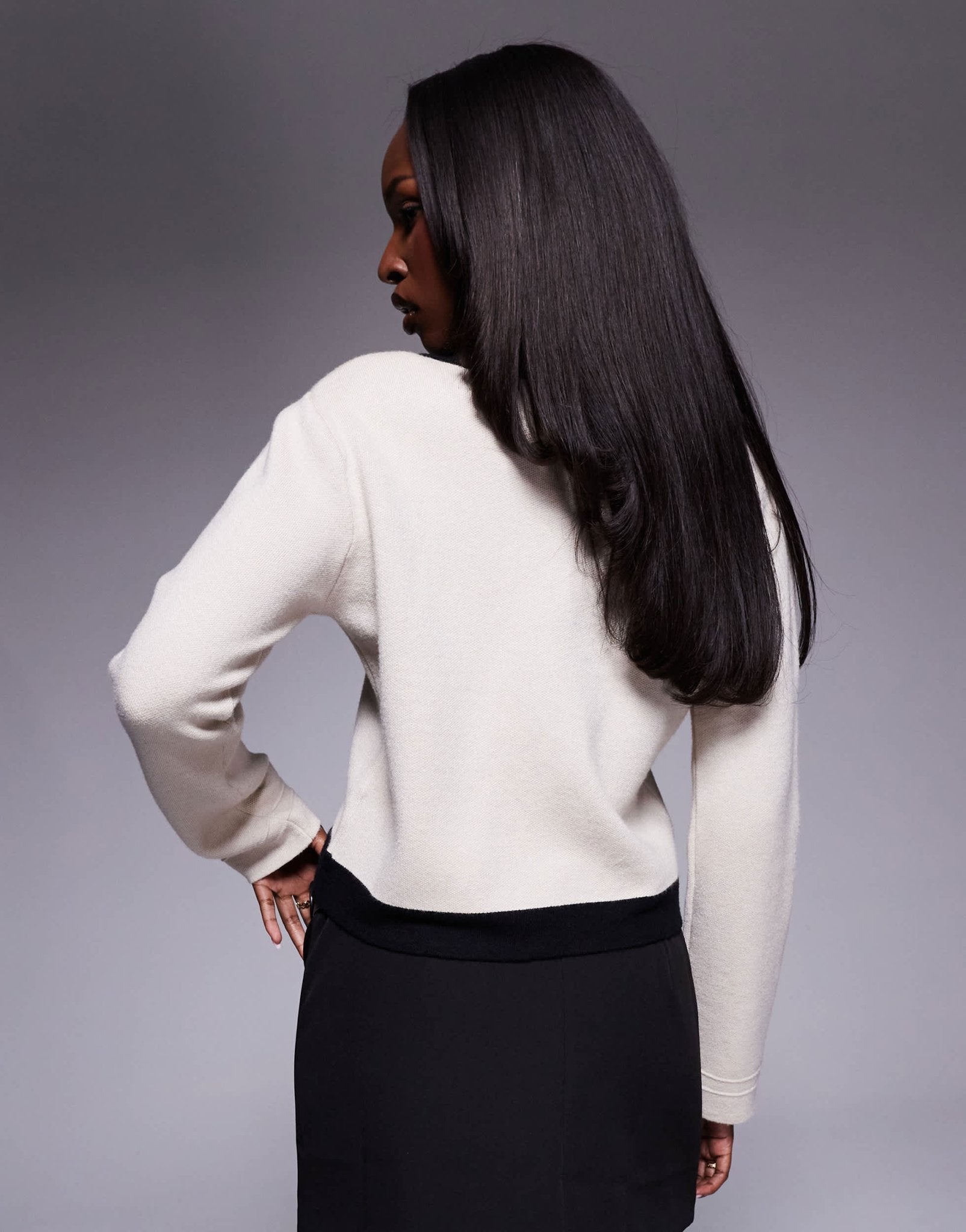 River Island tulip hem cardigan in cream - ASOS Sample Sale