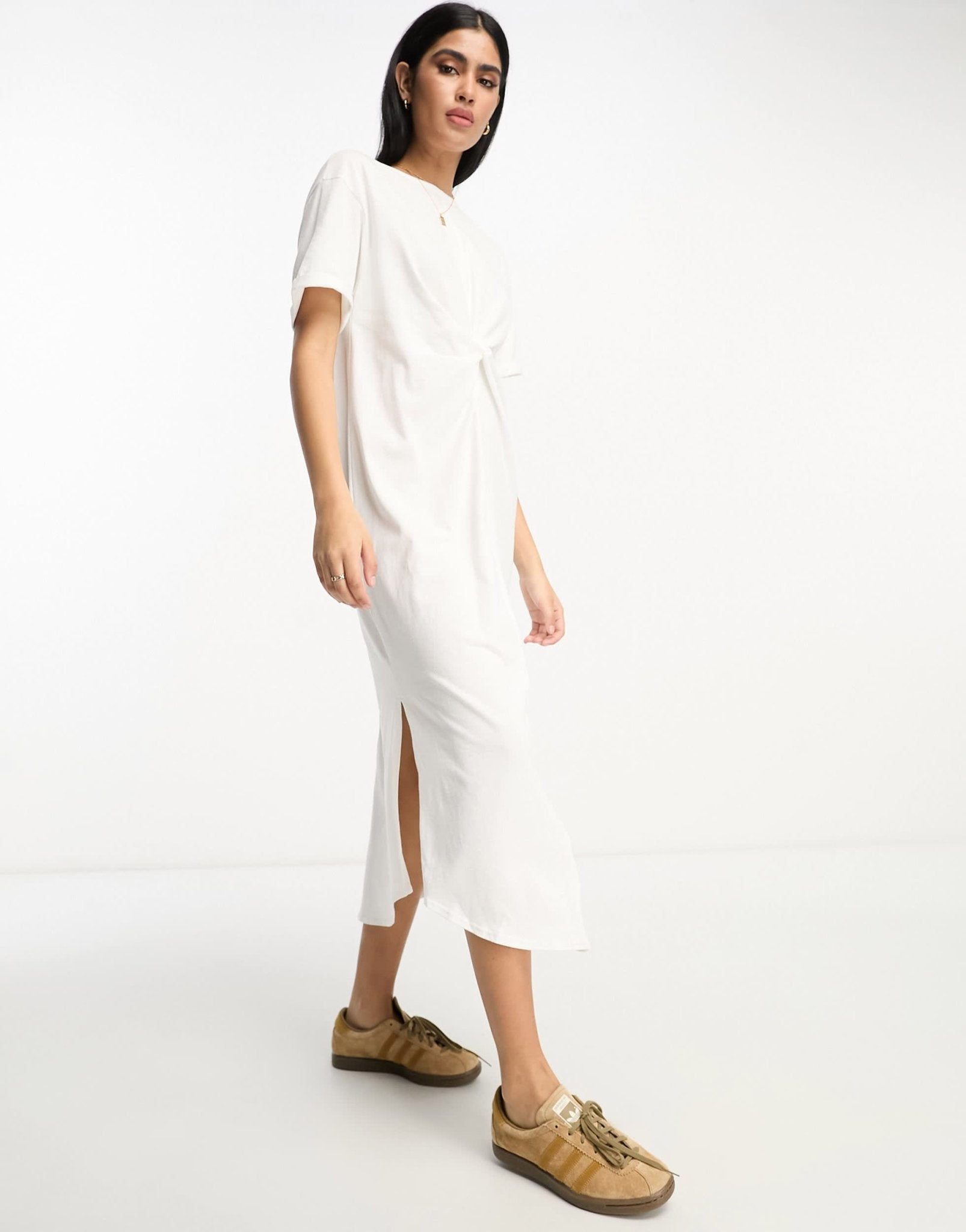 River Island twist front midi t-shirt dress in white - ASOS Sample Sale