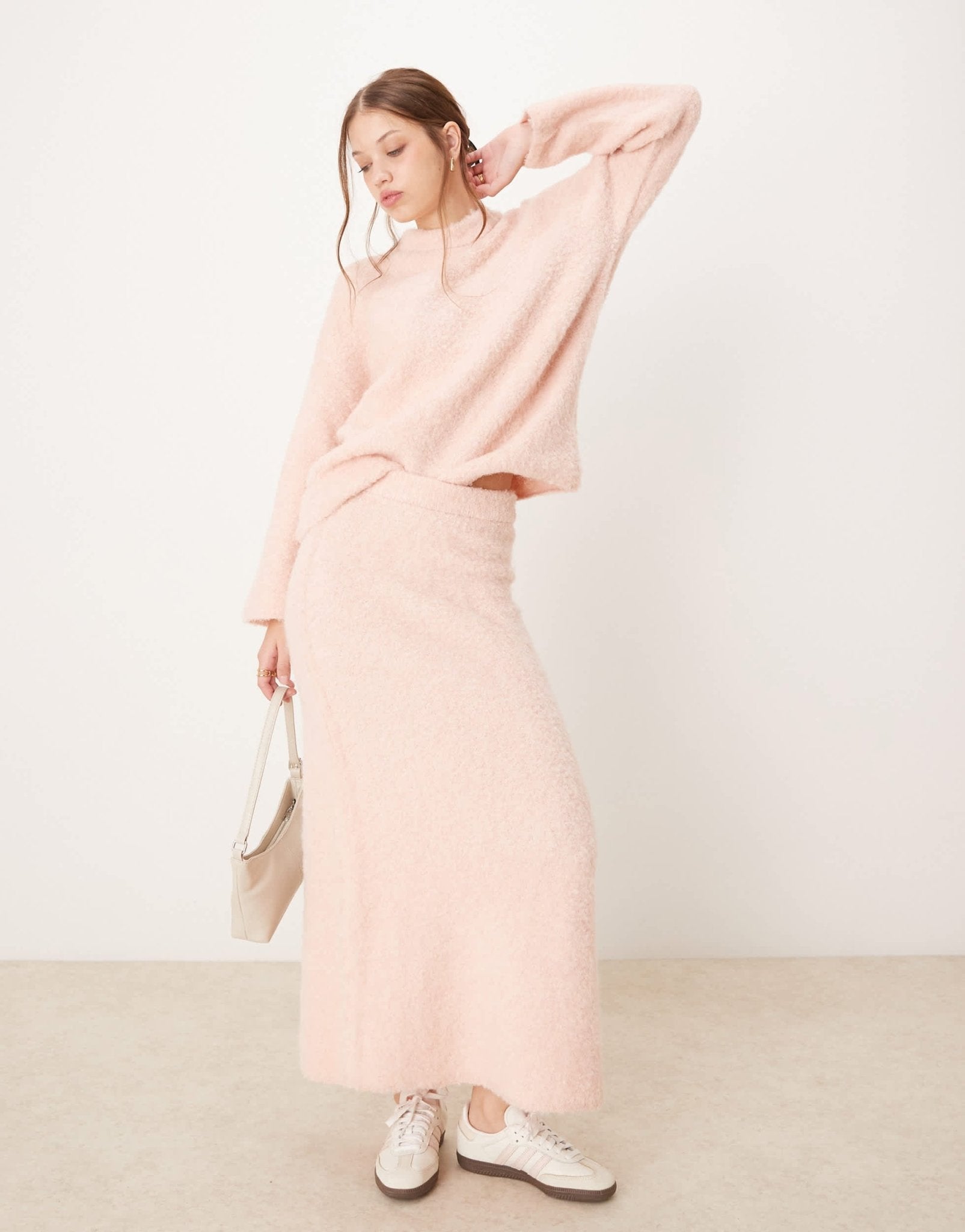 River Island ultra fluffy knitted maxi skirt co - ord in light pink - ASOS Sample Sale