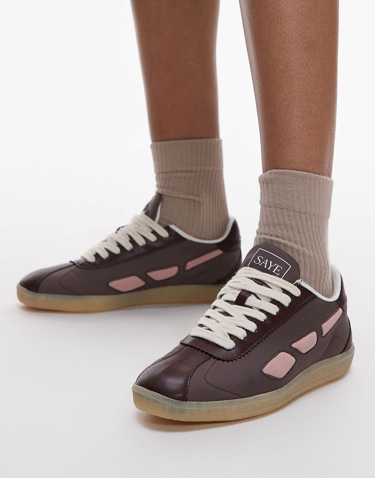 Saye unisex M70 Dart trainer in maueve - ASOS Sample Sale