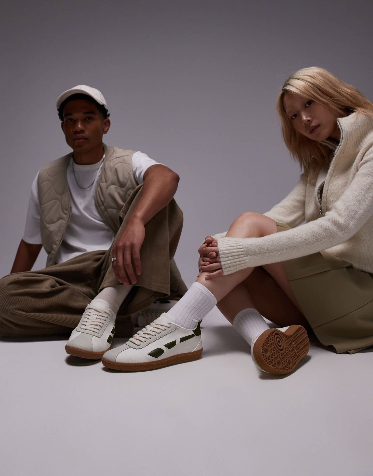 Saye unisex Modelo '70 trainers in khaki - ASOS Sample Sale