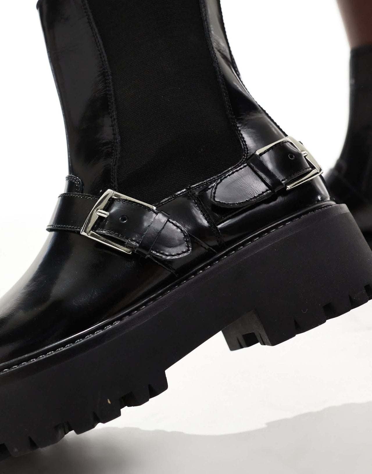 schuh Ariah chunky buckle ankle boots in black leather - ASOS Sample Sale