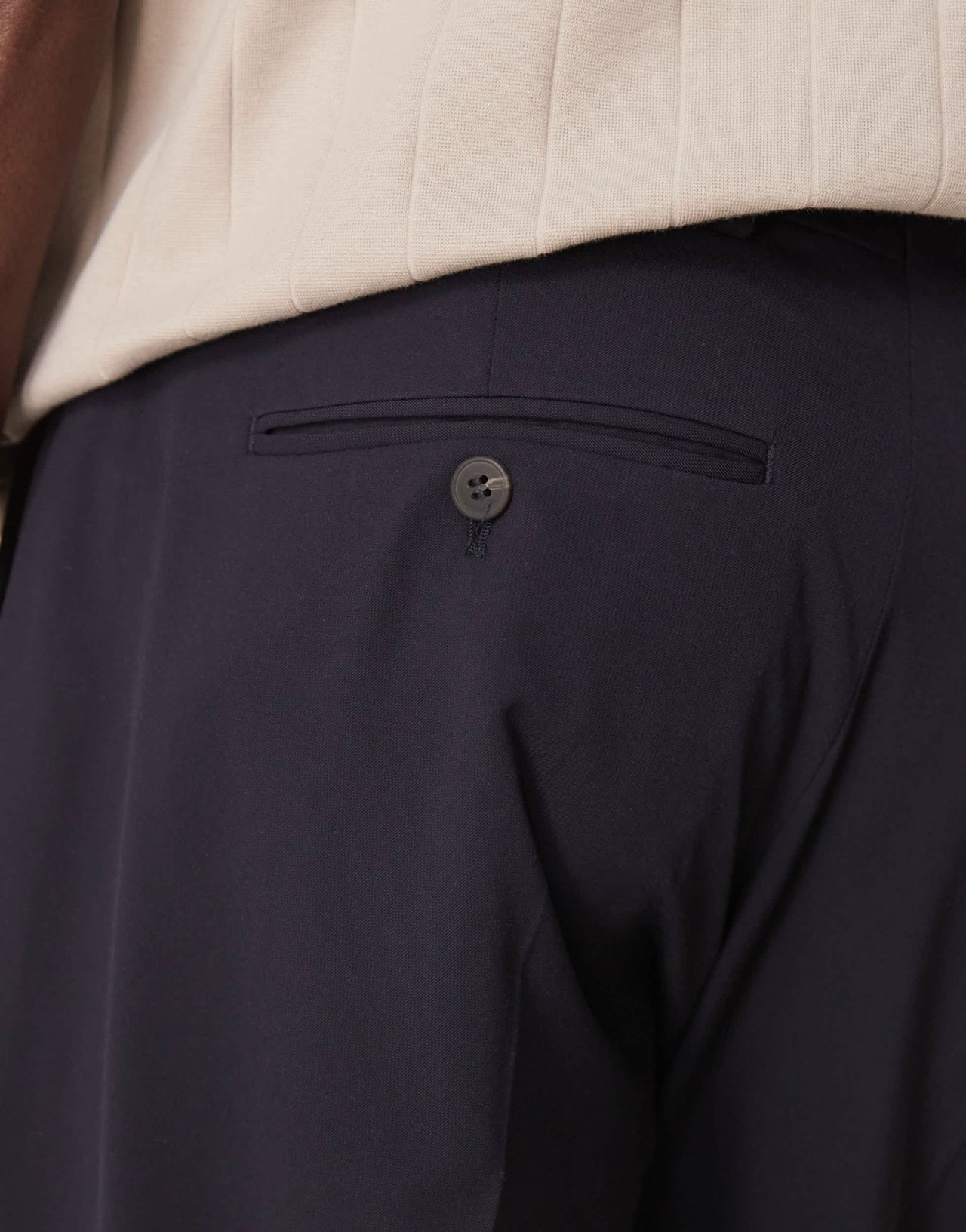 Selected Liam regular fit trouser in navy - ASOS Sample Sale