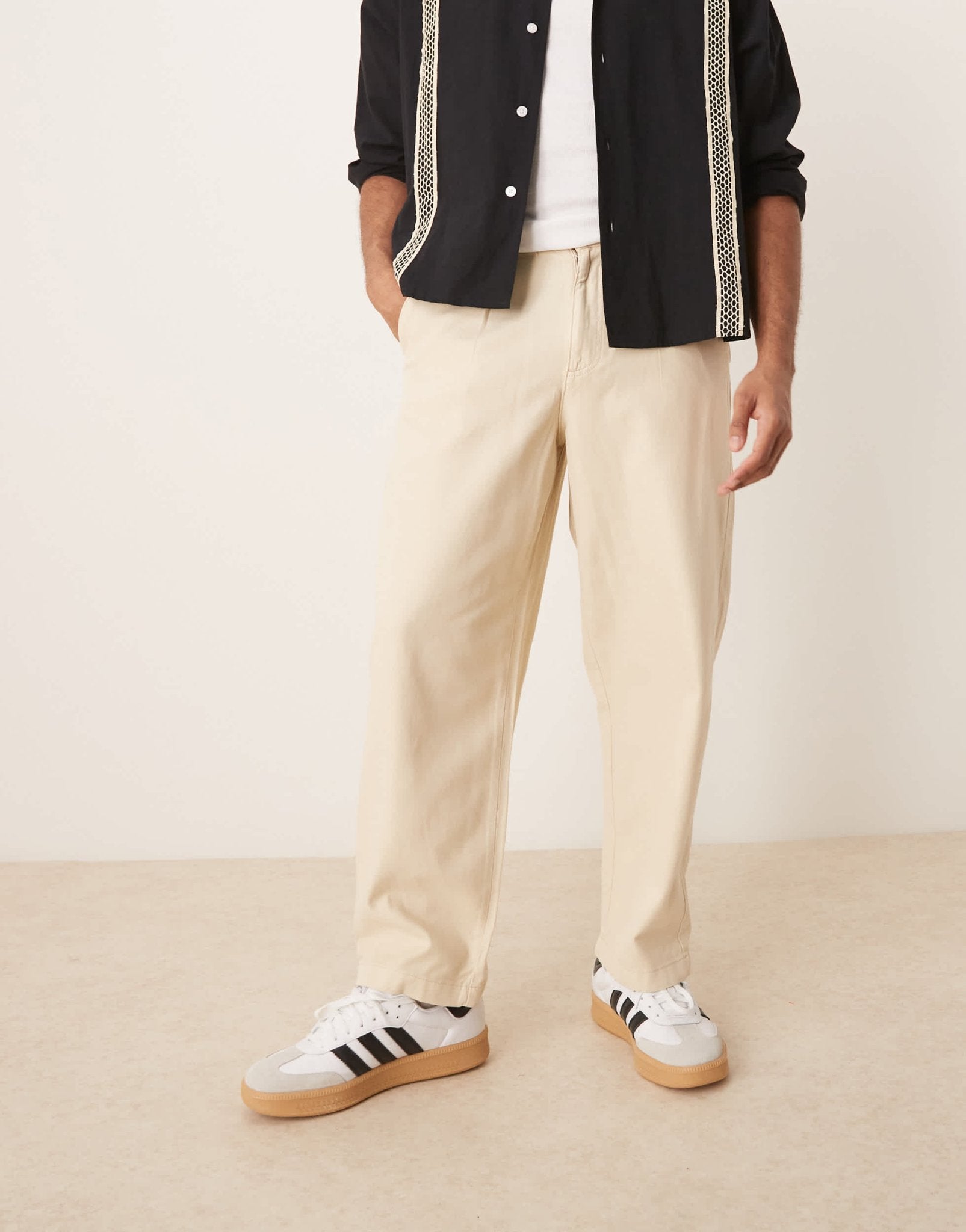 Selected wide fit pleated trouser in cream - ASOS Sample Sale