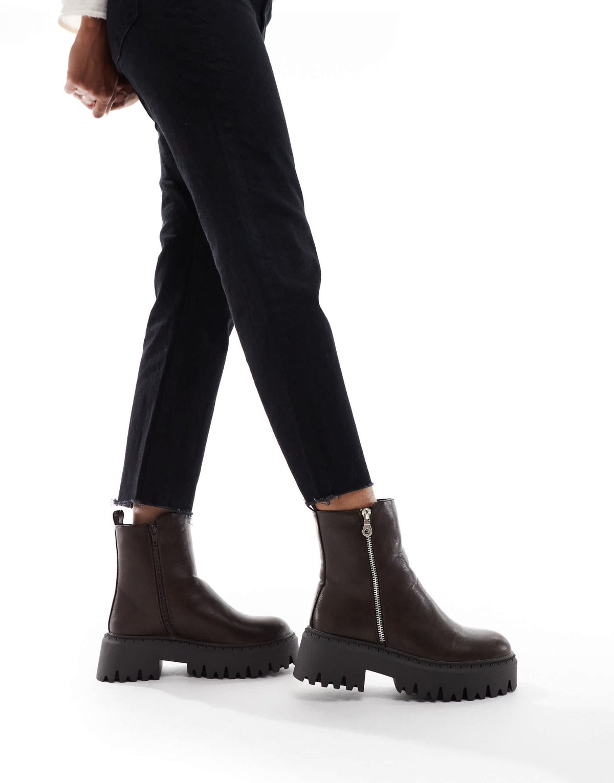 SEQWL Stella zip detail chunky boots in brown - ASOS Sample Sale