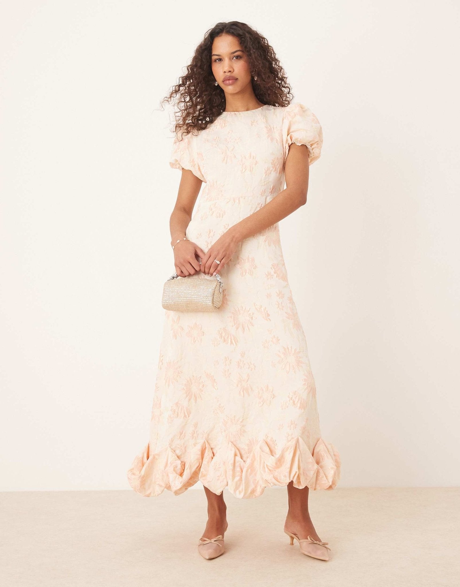 Sister Jane puff sleeve bubble hem maxi dress in peachy floral - ASOS Sample Sale