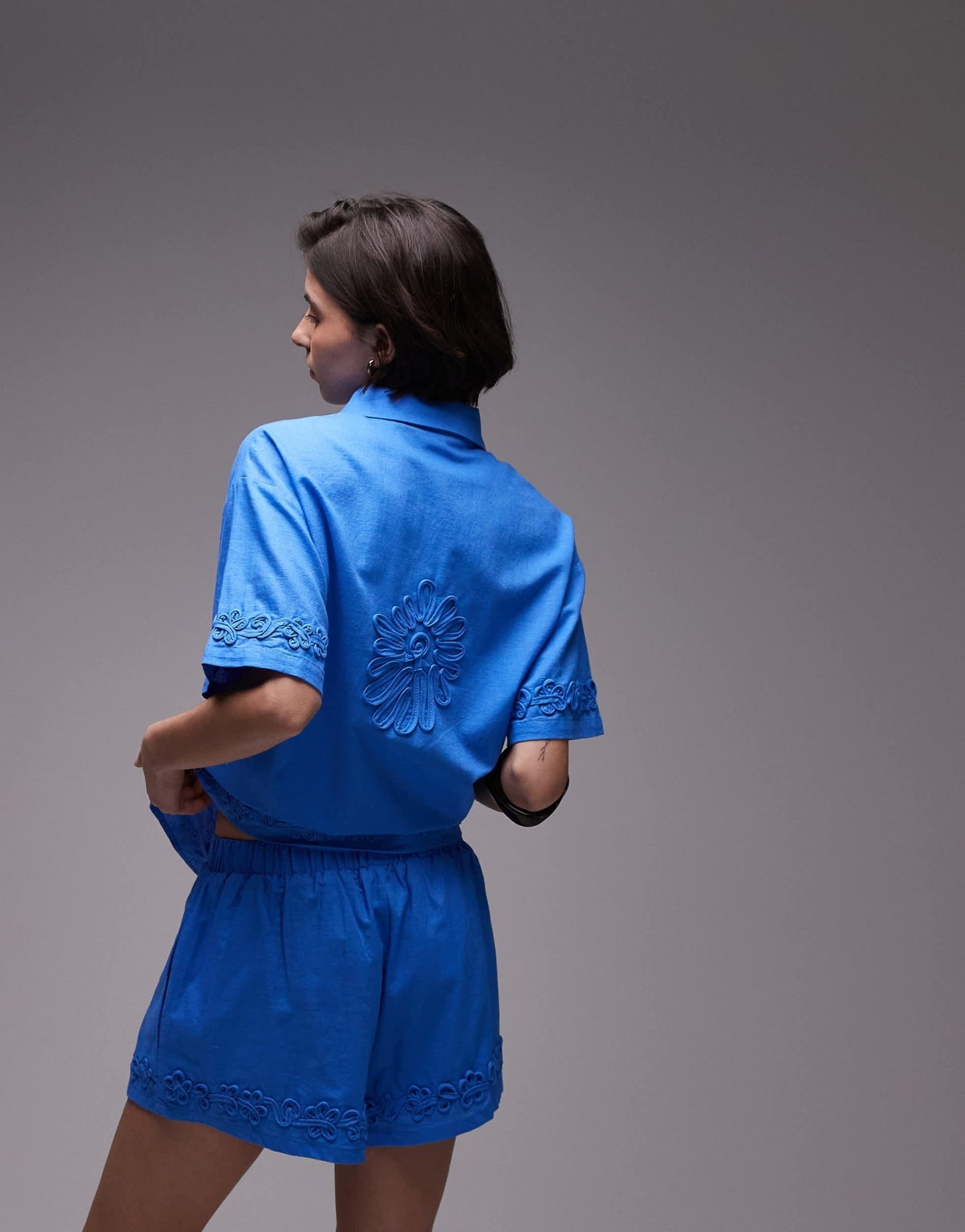 SNDYS linen blend flower applique detail shorts co - ord in bright blue - ASOS Sample Sale