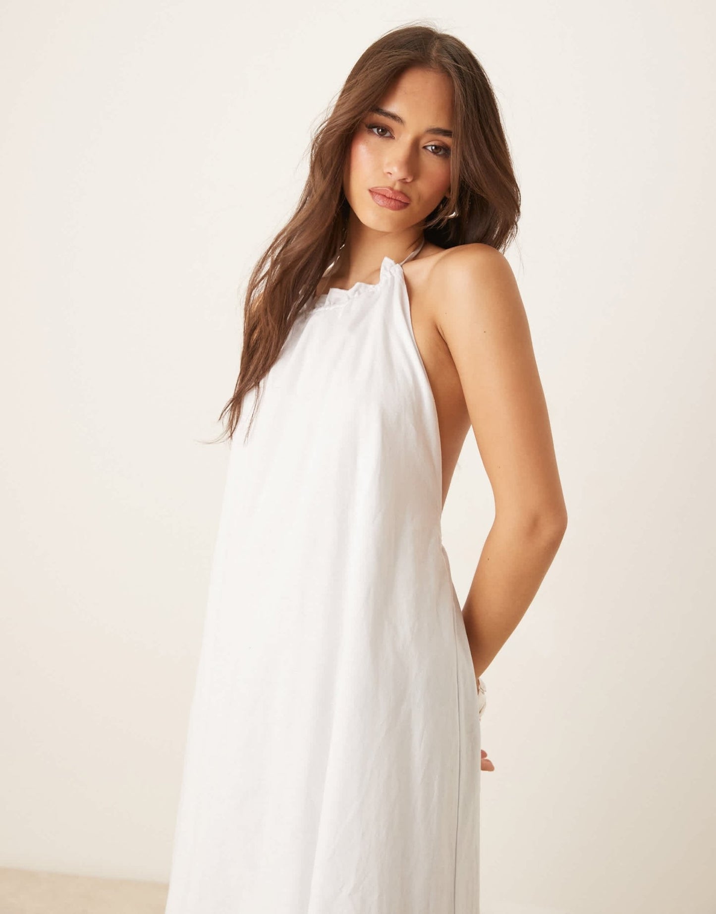 SNDYS poplin linen blend halterneck open back maxi dress in white - ASOS Sample Sale