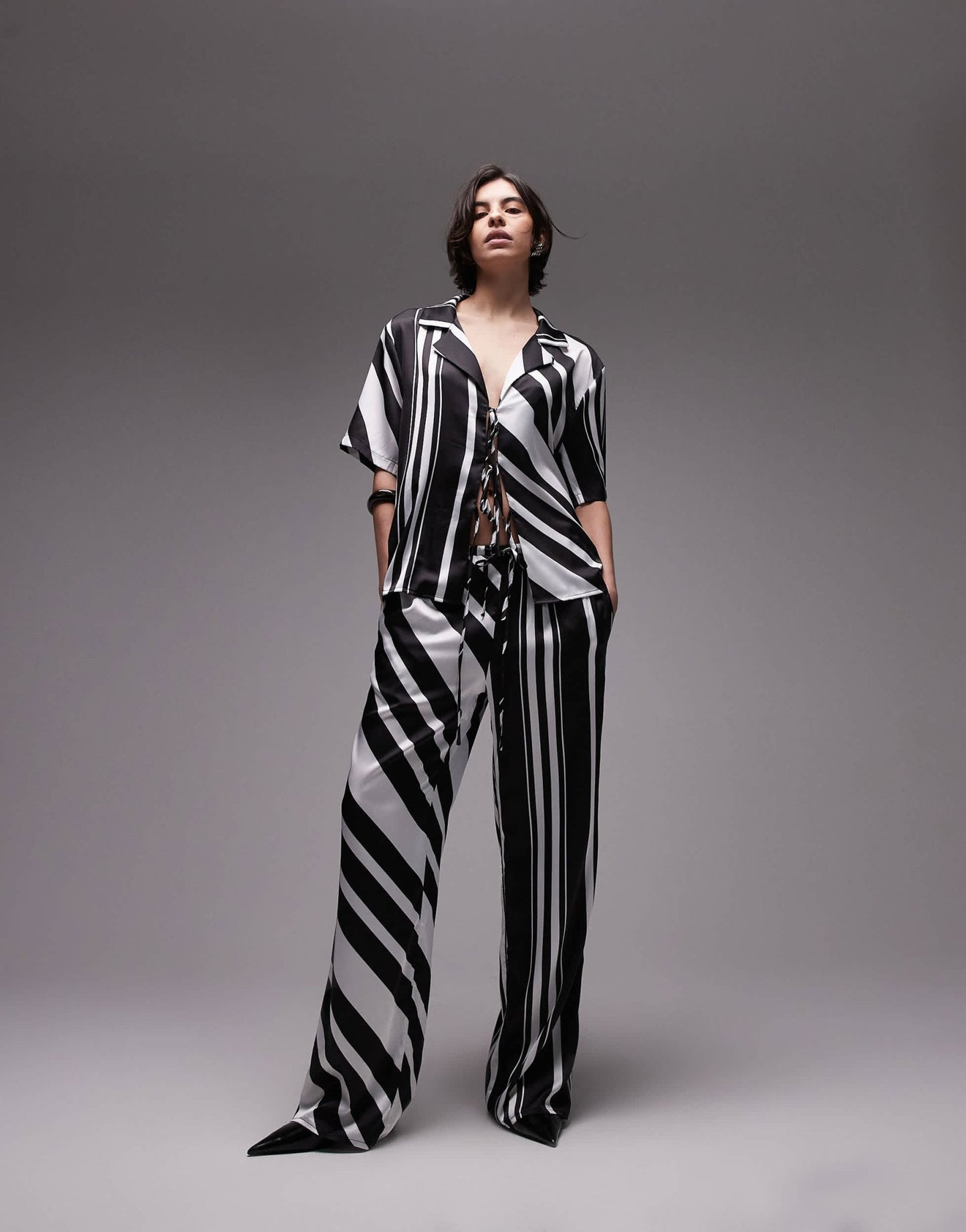 SNDYS tie front collared short sleeve shirt co - ord in mono stripe - ASOS Sample Sale