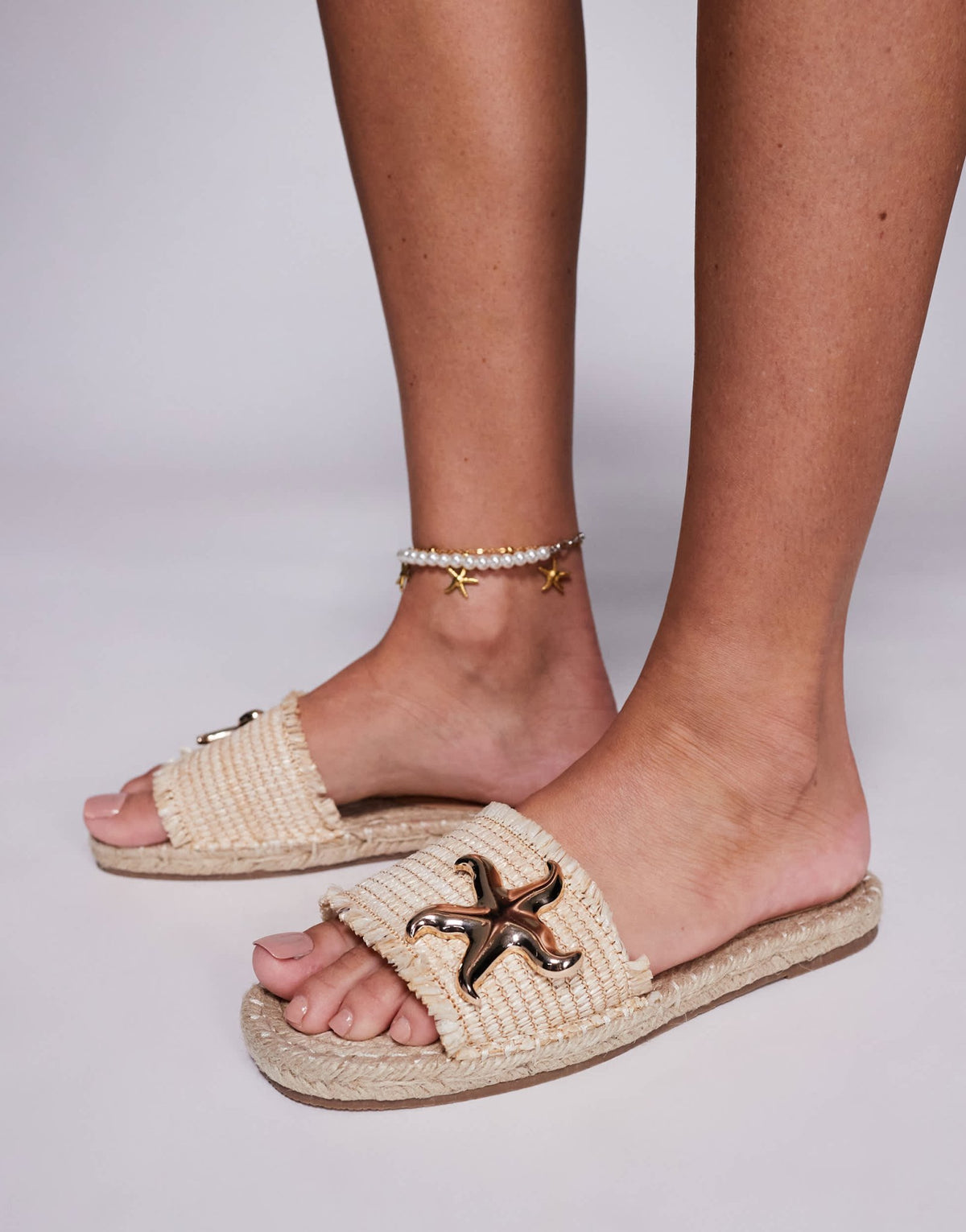 South Beach Sandal with Starfish in Natural Raffia - ASOS Sample Sale