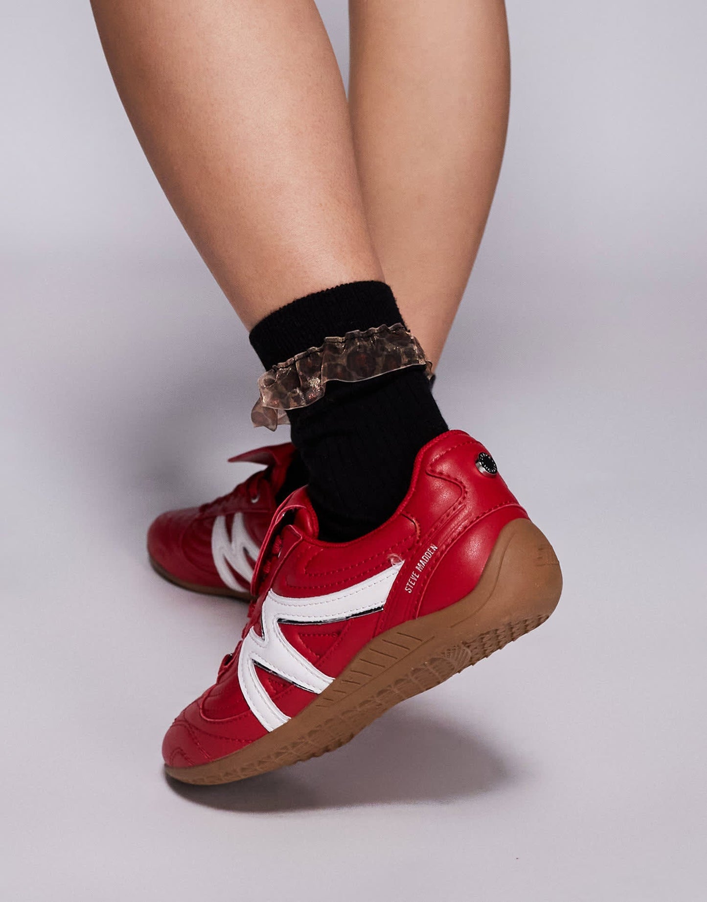 Steve Madden Freekick trainers with fold over detail in red - ASOS Sample Sale