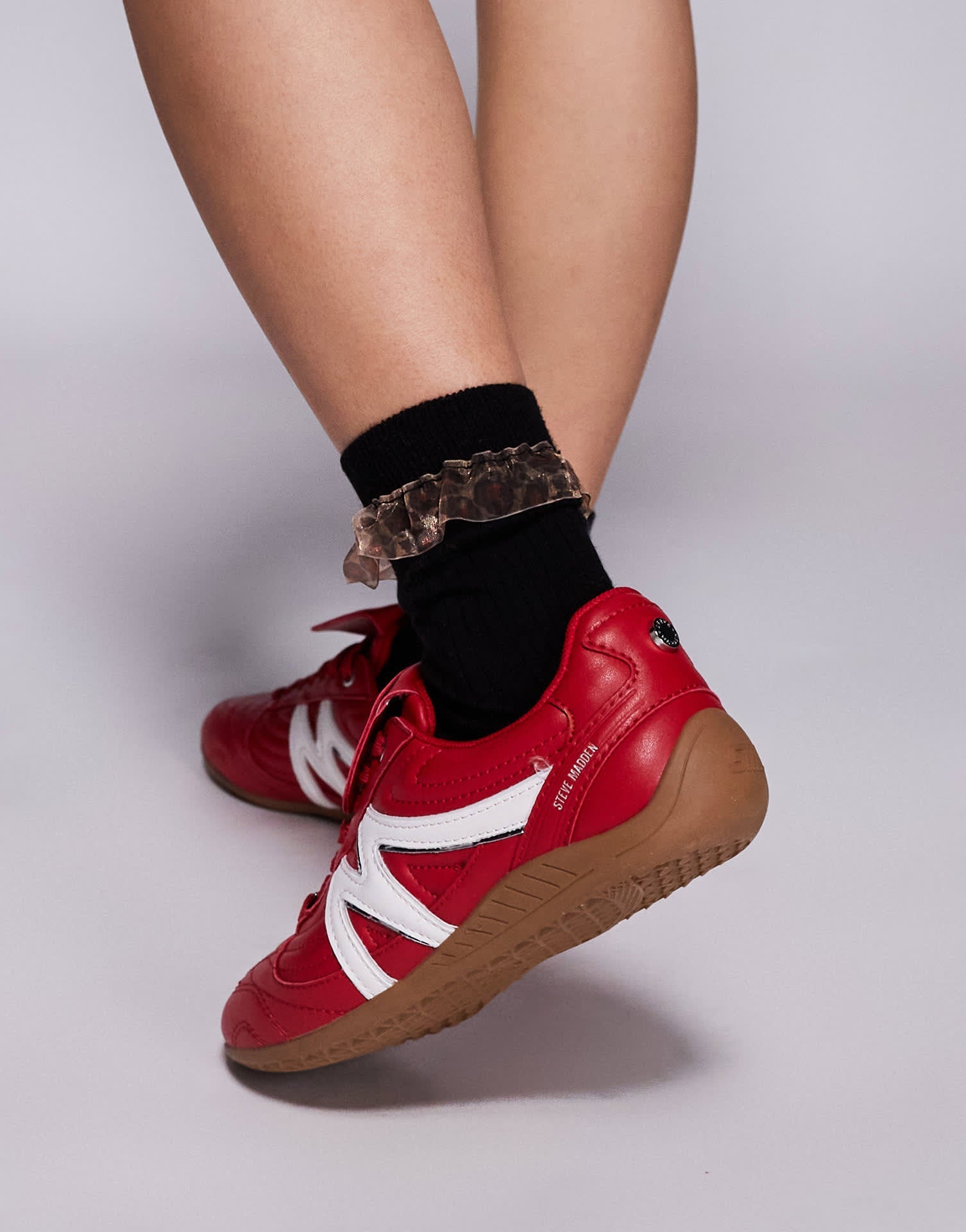 Steve Madden Freekick trainers with fold over detail in red - ASOS Sample Sale