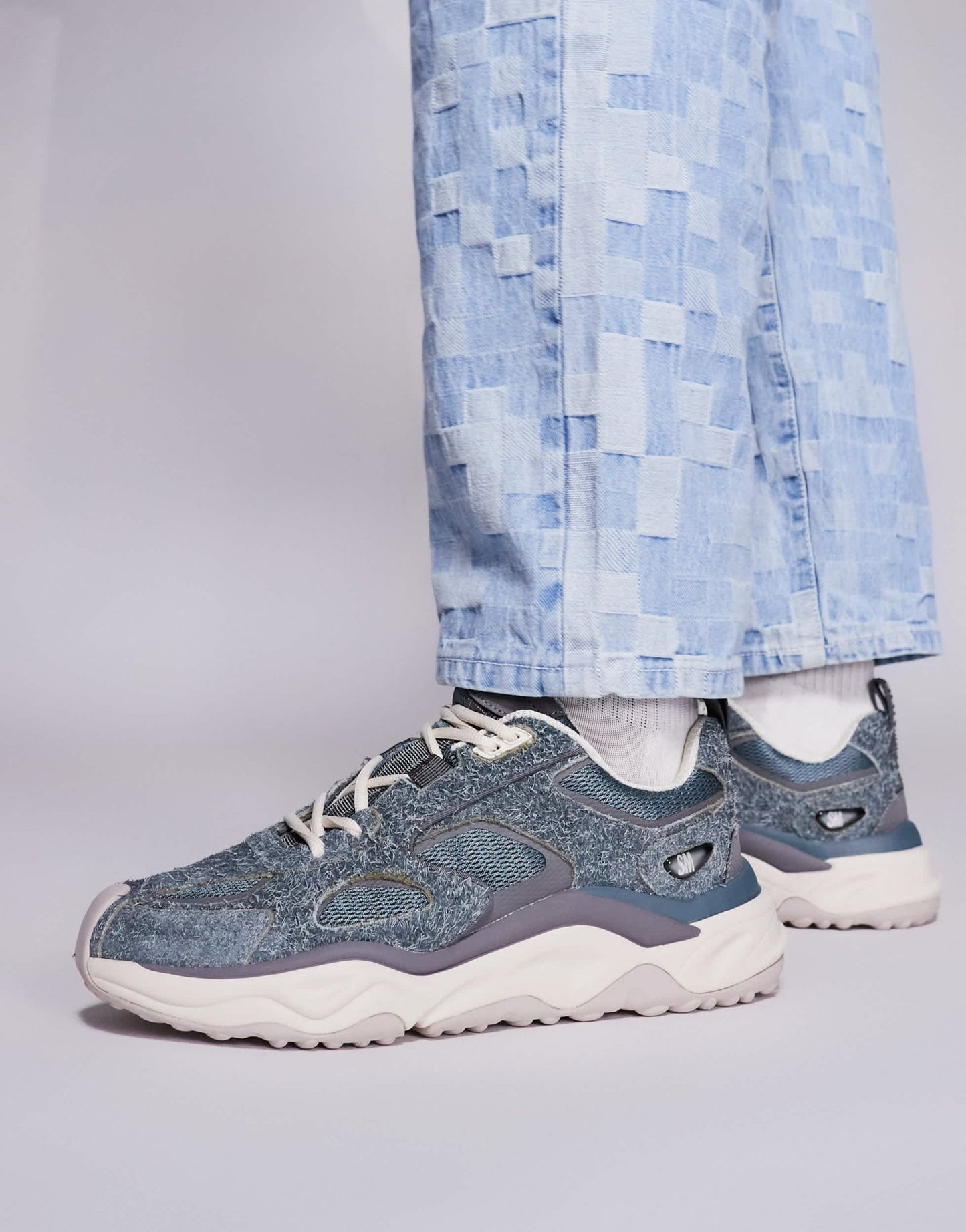 Steve Madden Serpent chunky trainers in blue - ASOS Sample Sale