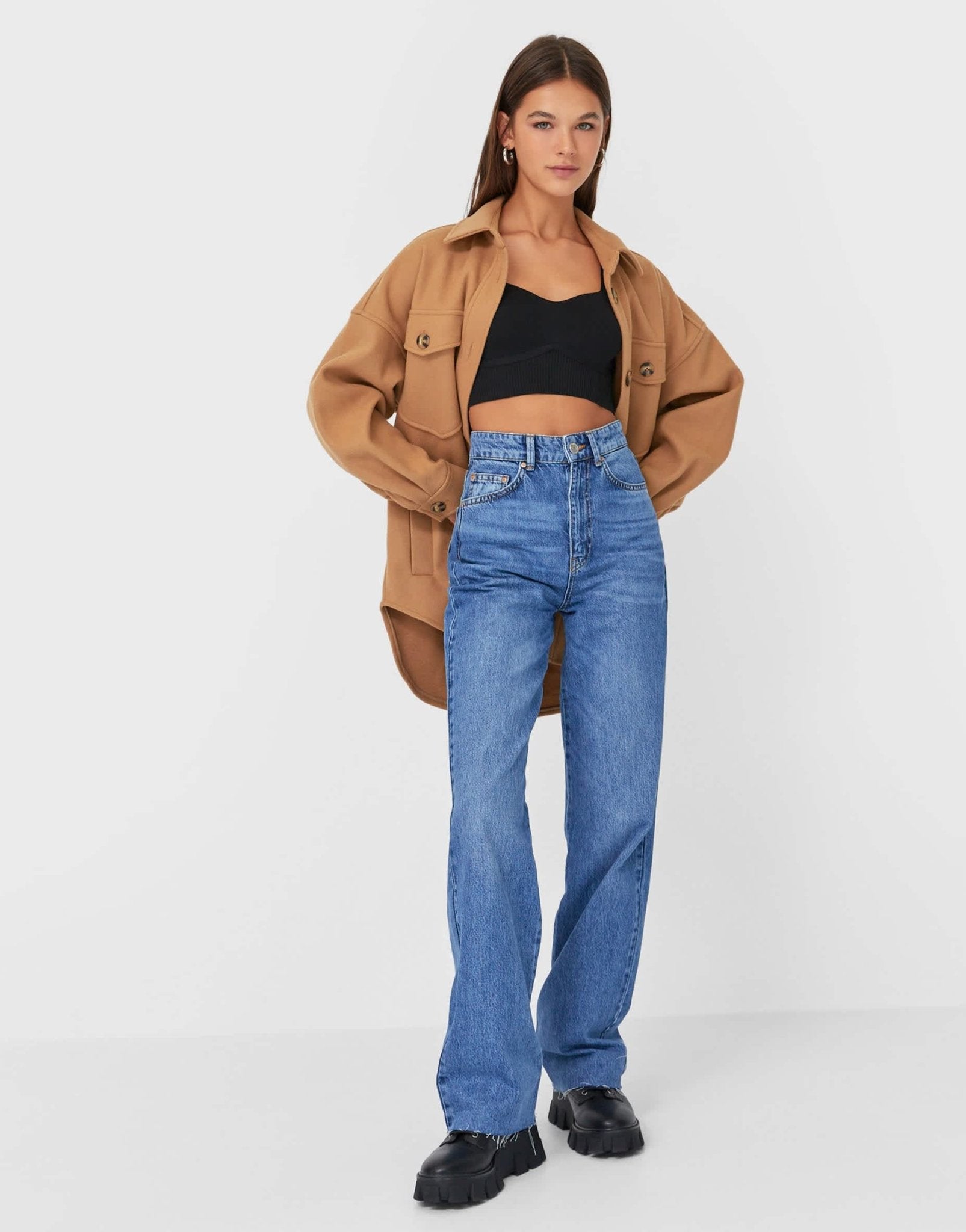 Stradivarius 90s dad jean in medium blue - ASOS Sample Sale