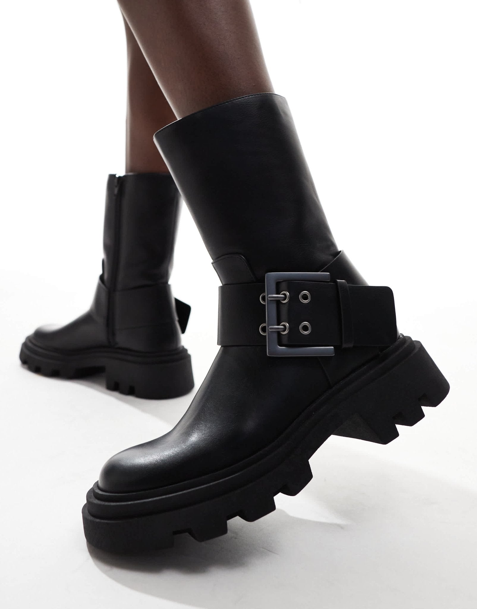 Stradivarius ankle boot with buckle detail in black - ASOS Sample Sale