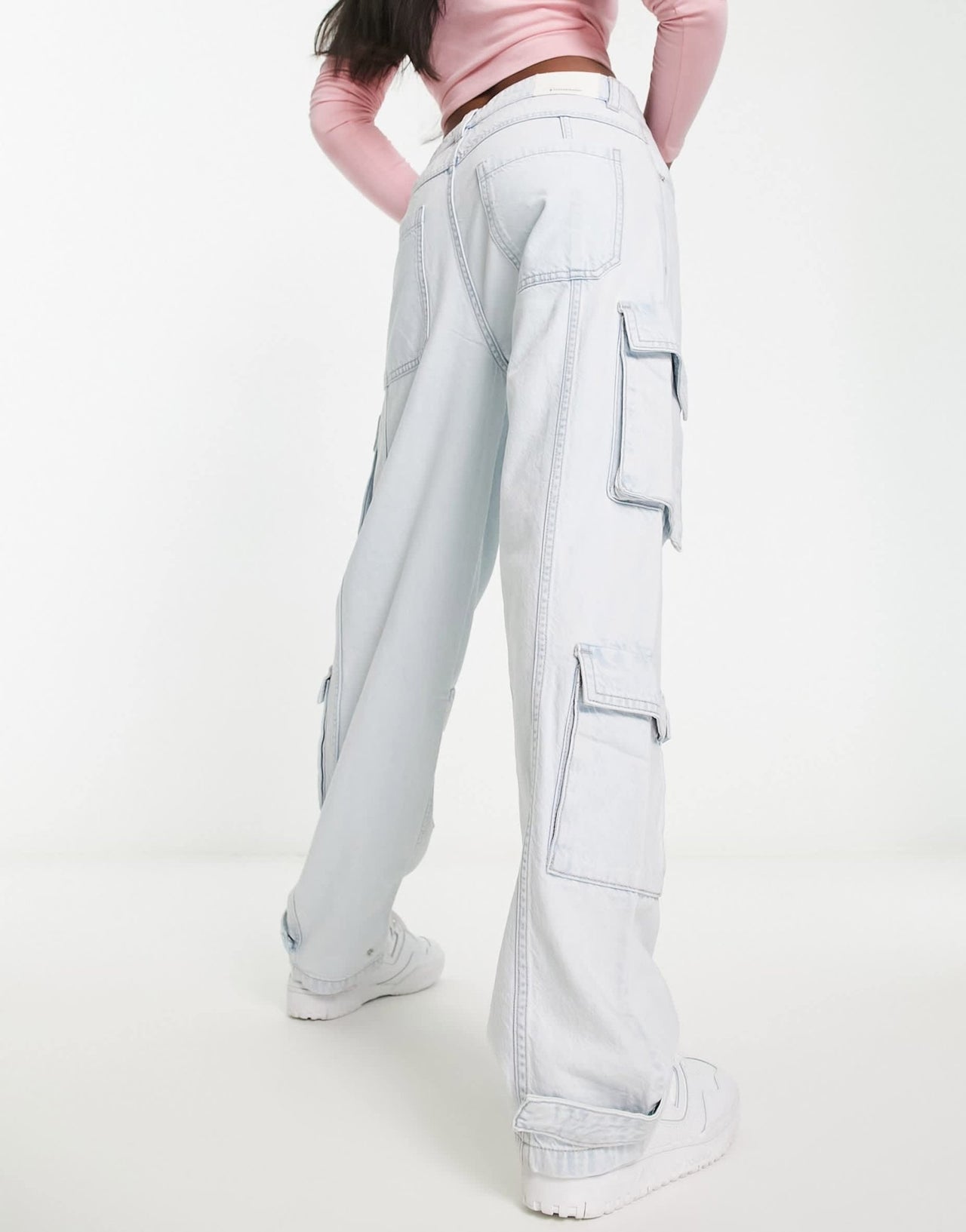 Stradivarius baggy cargo jean in light blue - ASOS Sample Sale