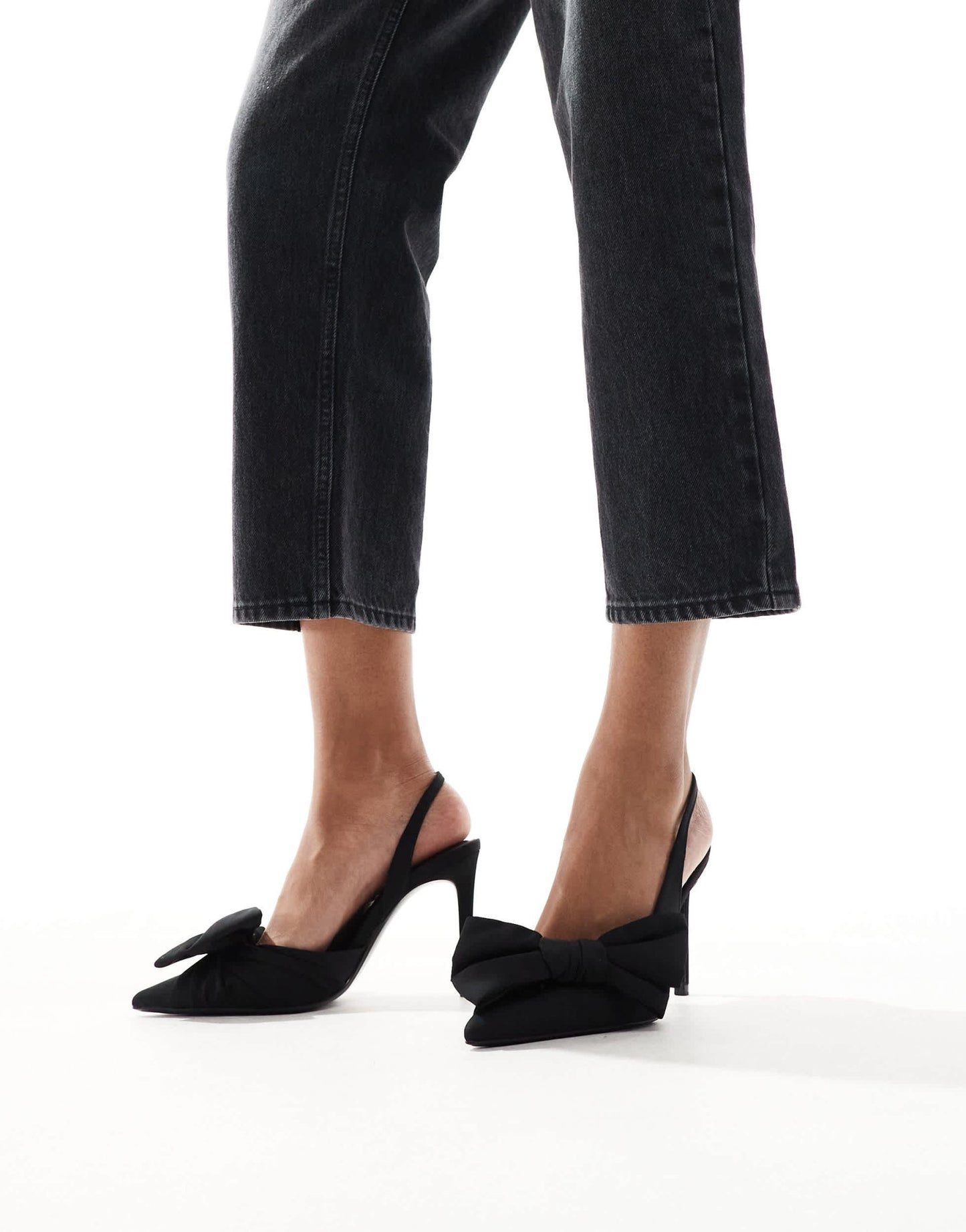 Stradivarius bow slingback heels in black - ASOS Sample Sale