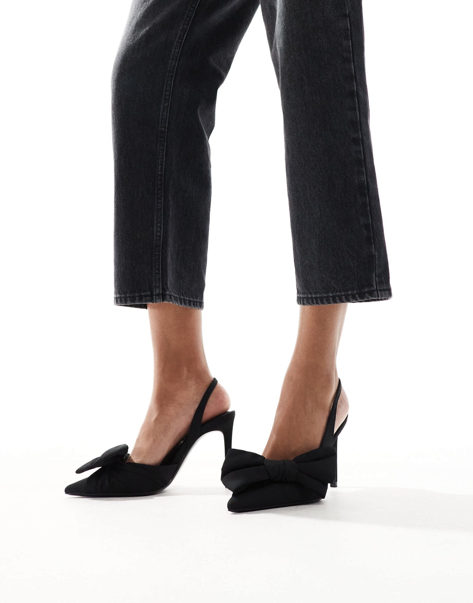Stradivarius bow slingback heels in black - ASOS Sample Sale