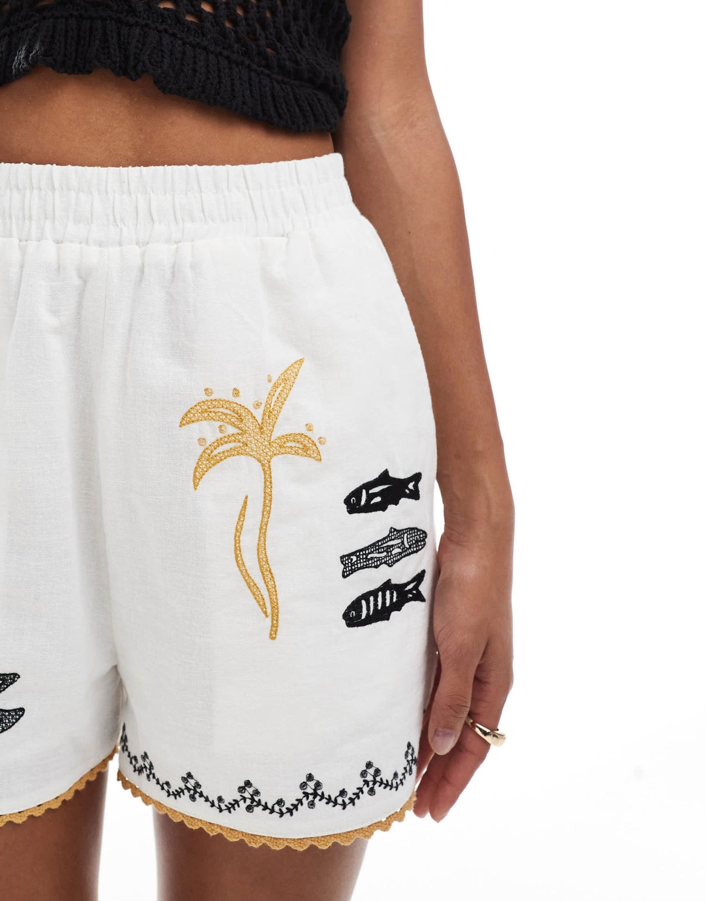 Stradivarius co ord summer print embroidery short in print - ASOS Sample Sale