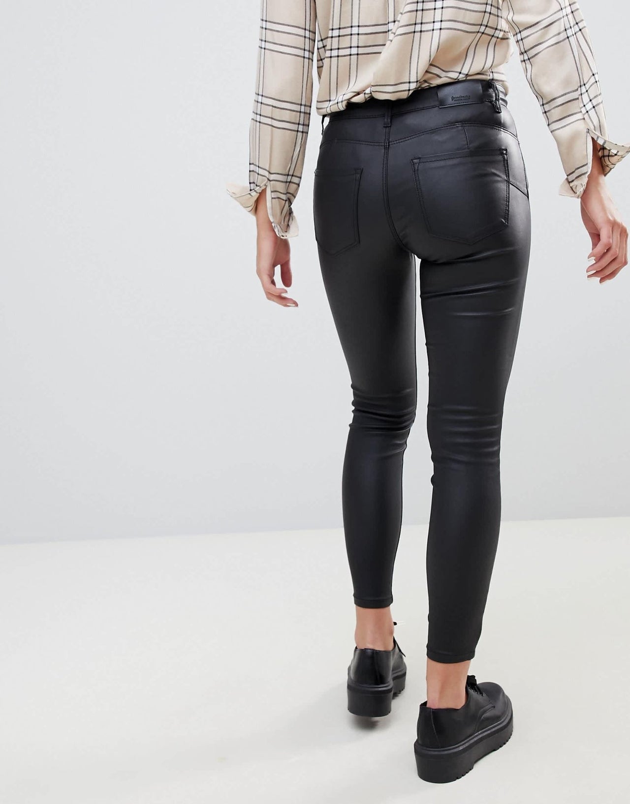 Stradivarius Coated push up jean - ASOS Sample Sale