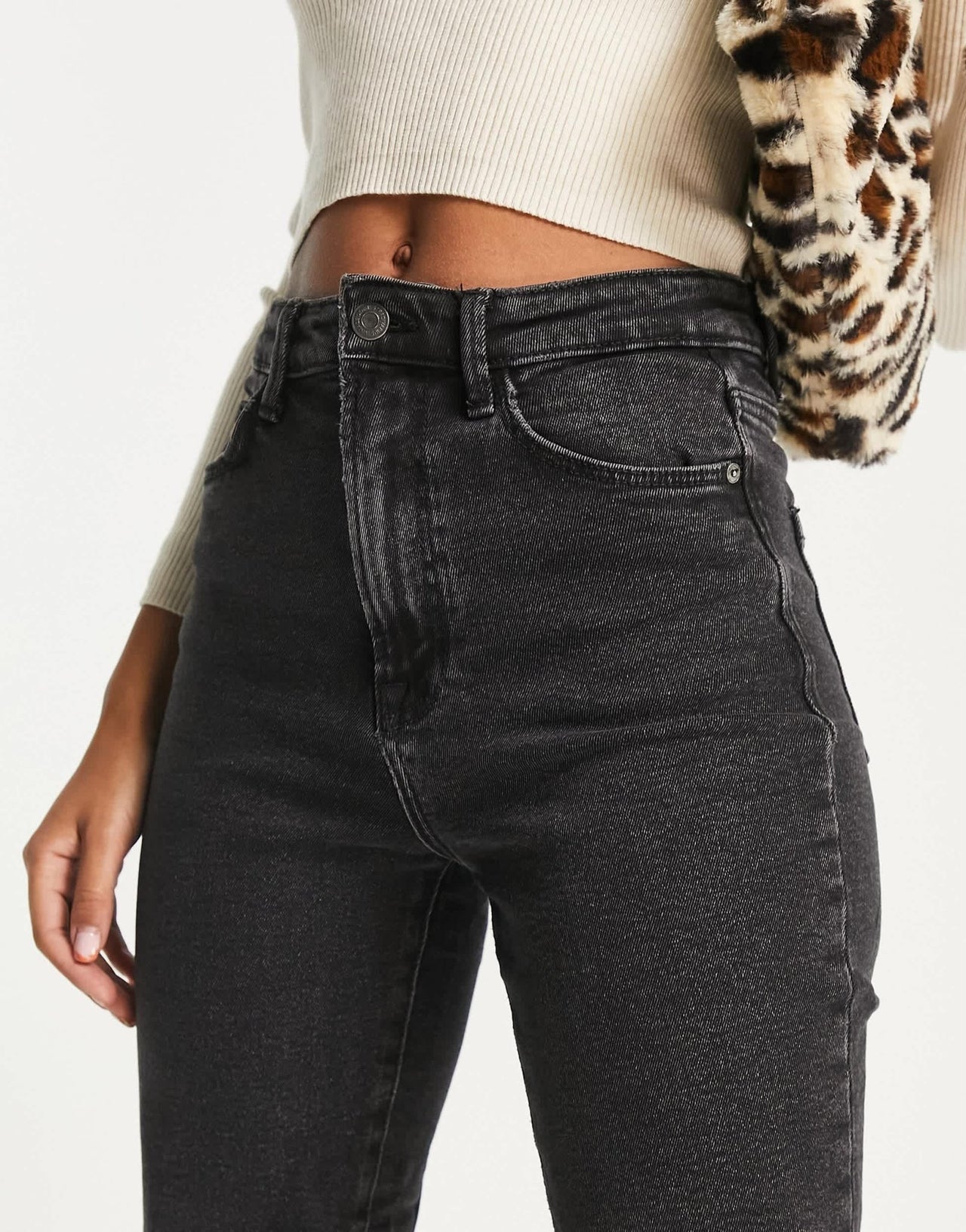 Stradivarius cotton slim mom jean with stretch in black - ASOS Sample Sale