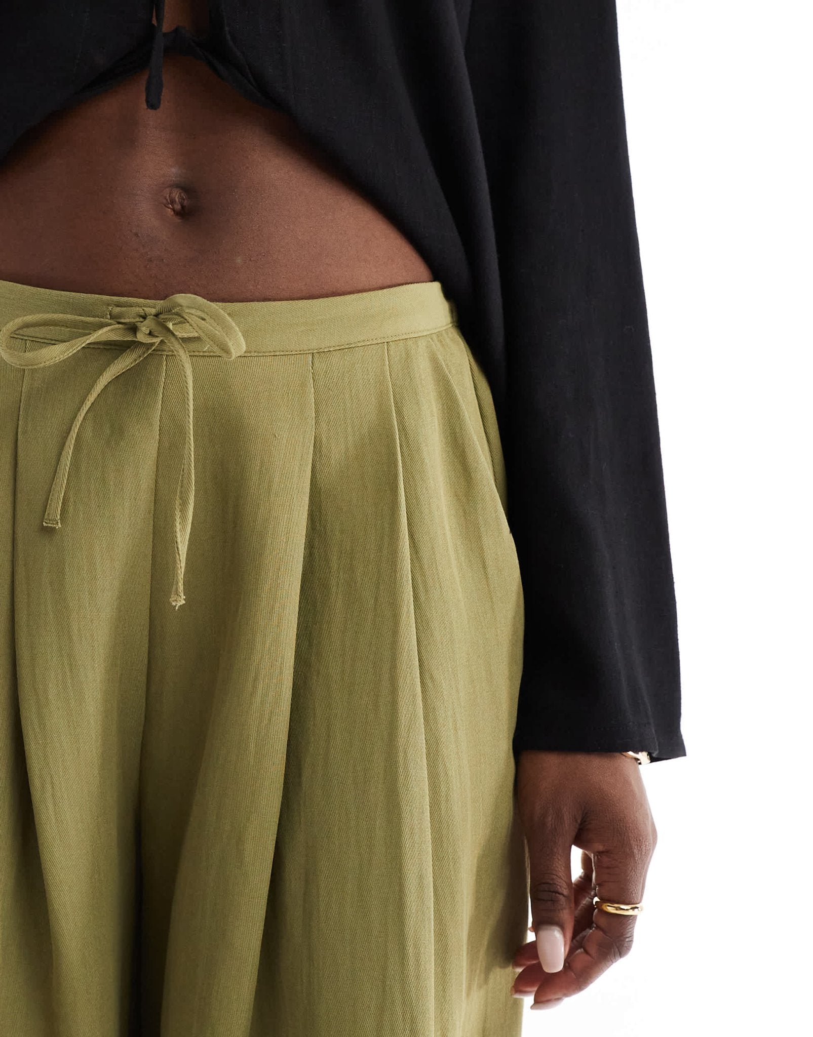 Stradivarius crinkle wide leg trouser in lime green - ASOS Sample Sale
