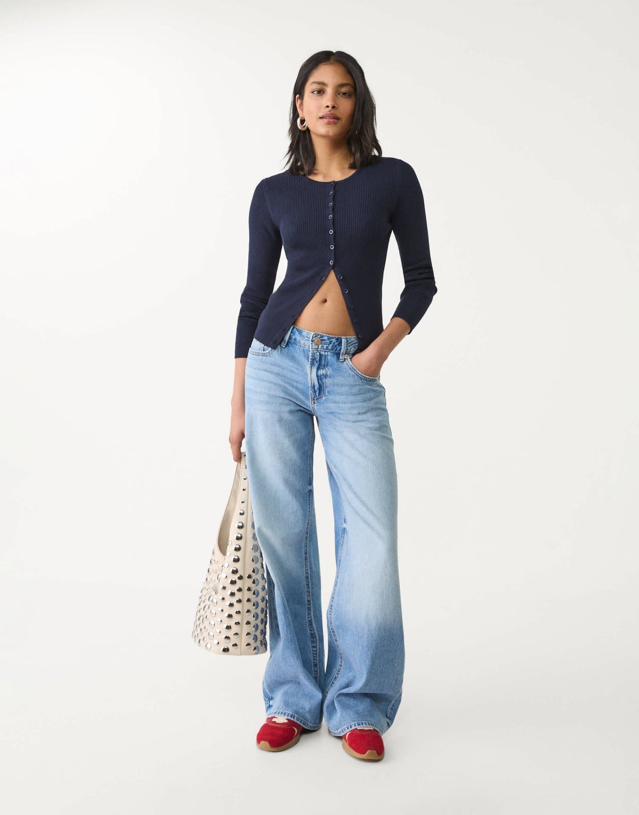 Stradivarius D91 low rise wide leg jean in light blue - ASOS Sample Sale