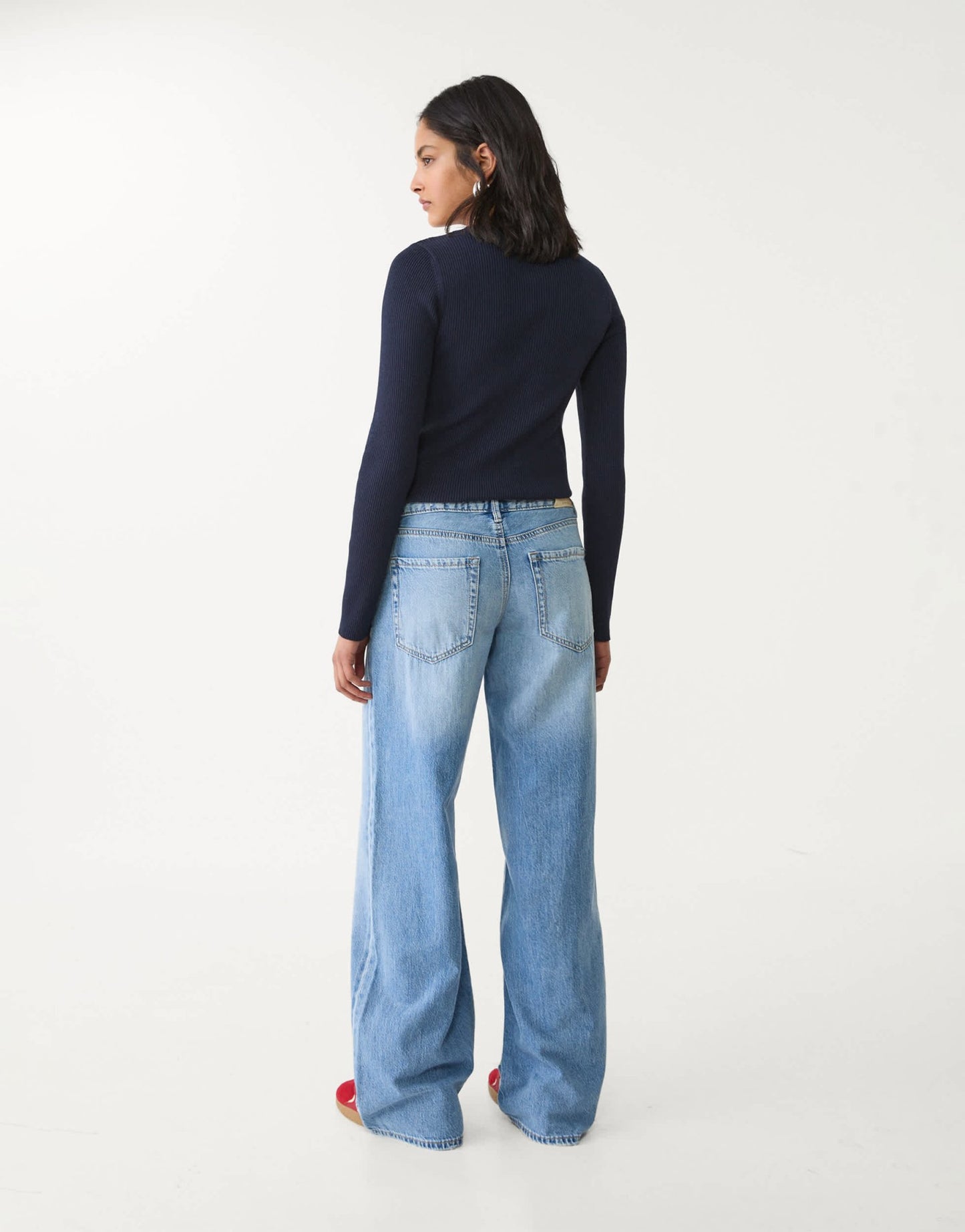 Stradivarius D91 low rise wide leg jean in light blue - ASOS Sample Sale