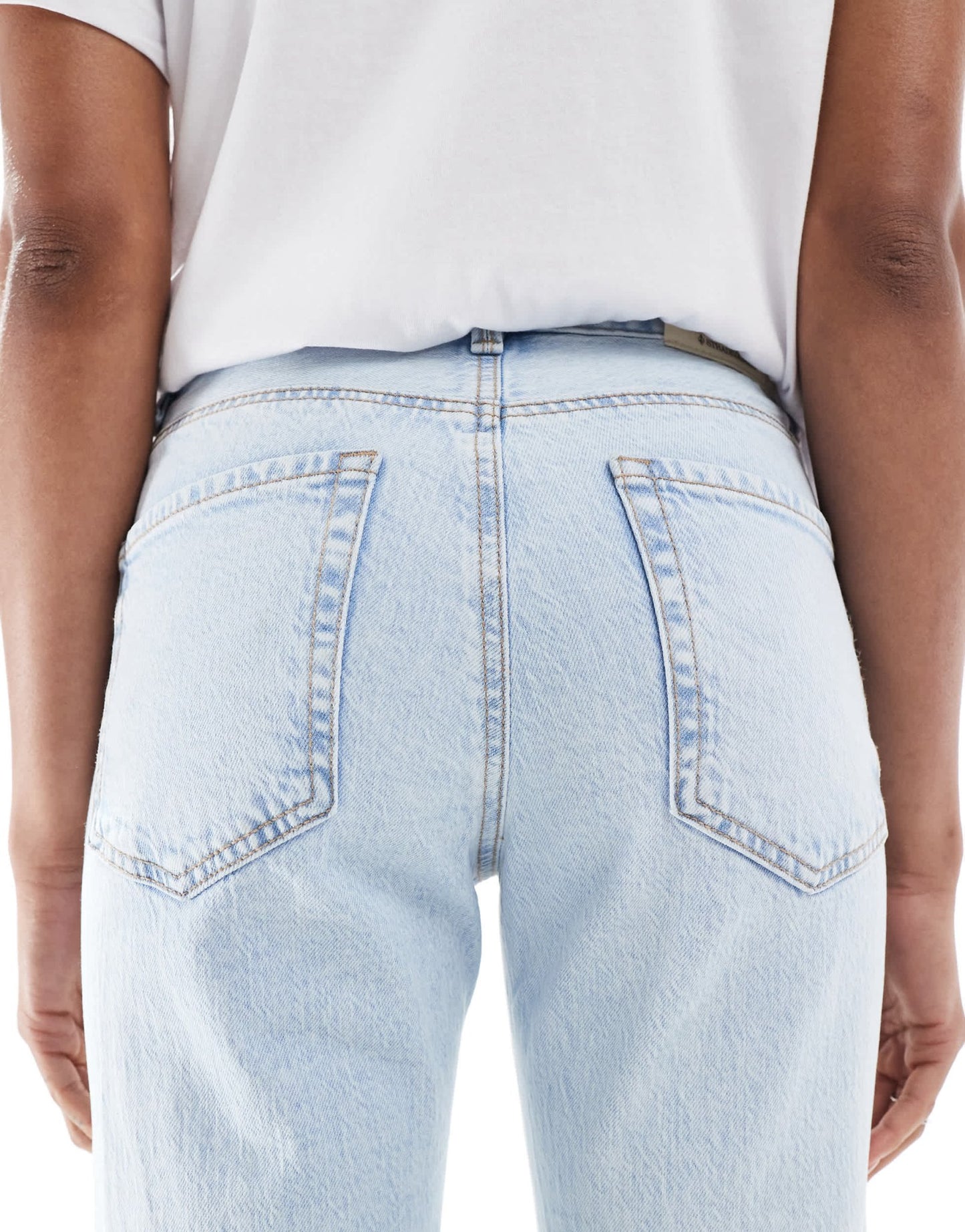 Stradivarius D98 Tall straight leg jeans in light blue - ASOS Sample Sale