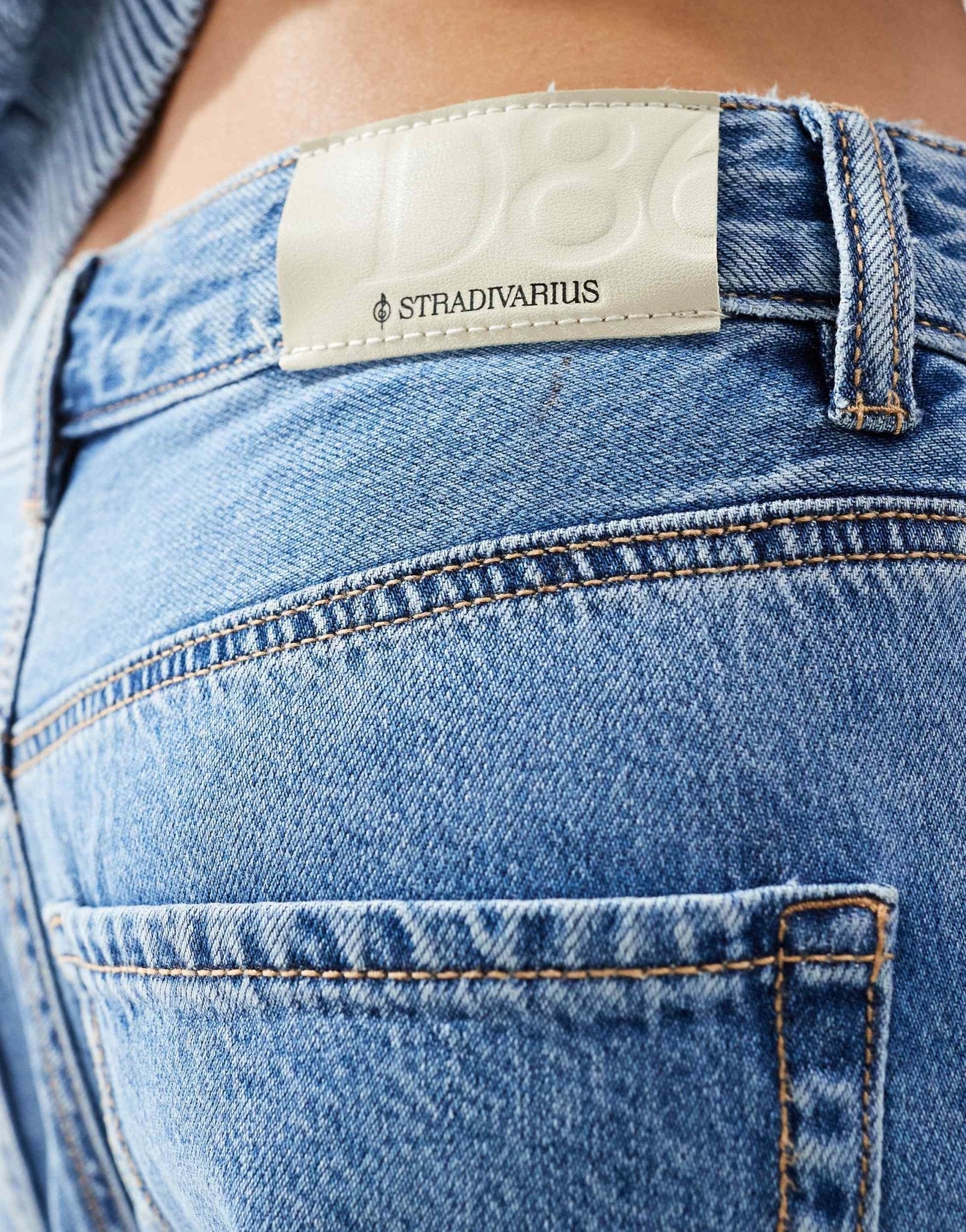 Stradivarius denim jort in medium wash blue - ASOS Sample Sale