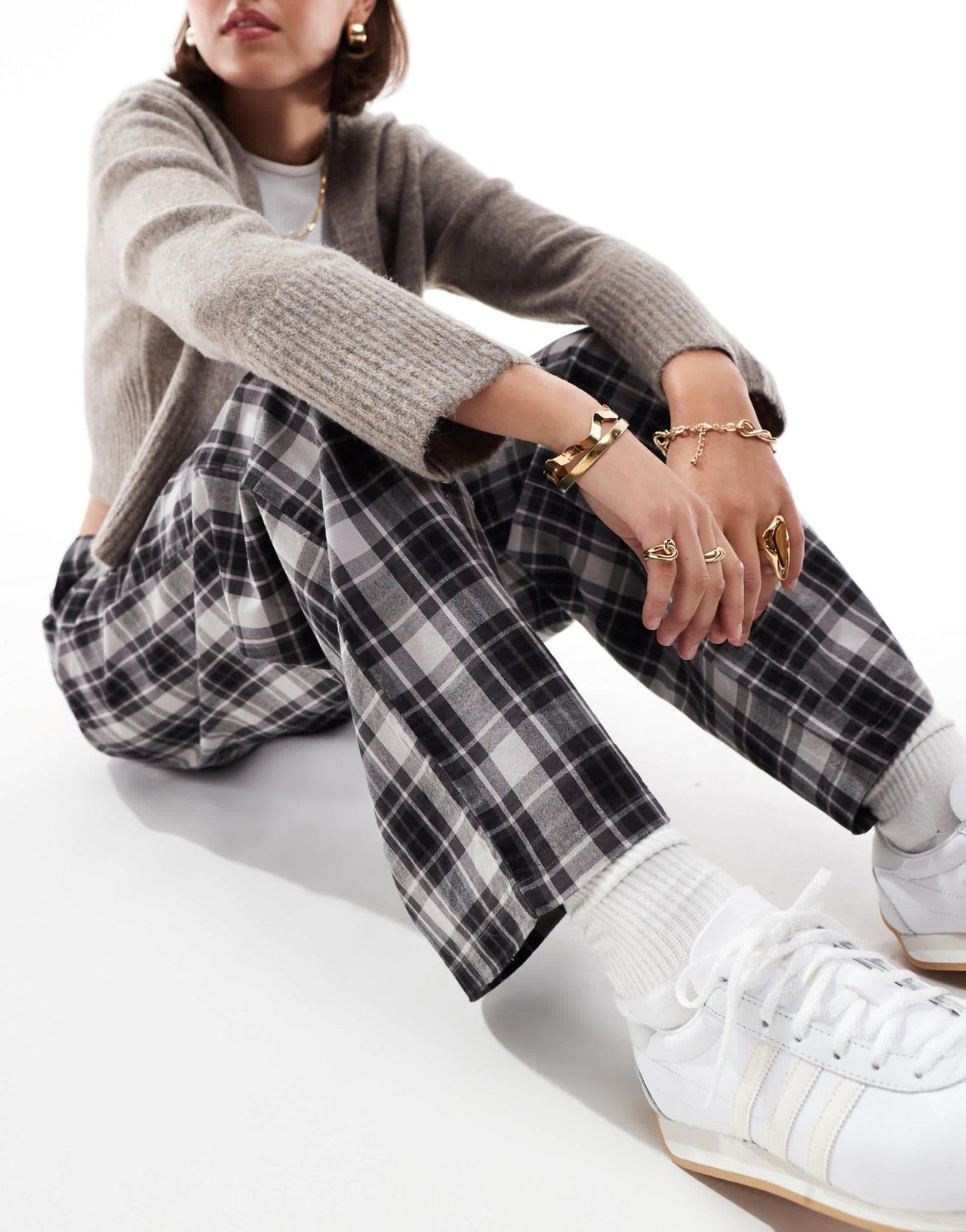 Stradivarius elasticated waist trouser in grey check - ASOS Sample Sale