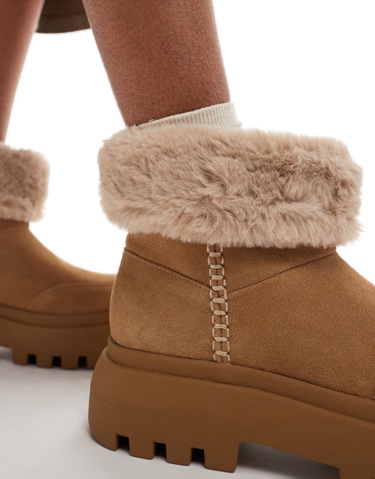 Stradivarius faux fur chunky ankle boot in beige - ASOS Sample Sale