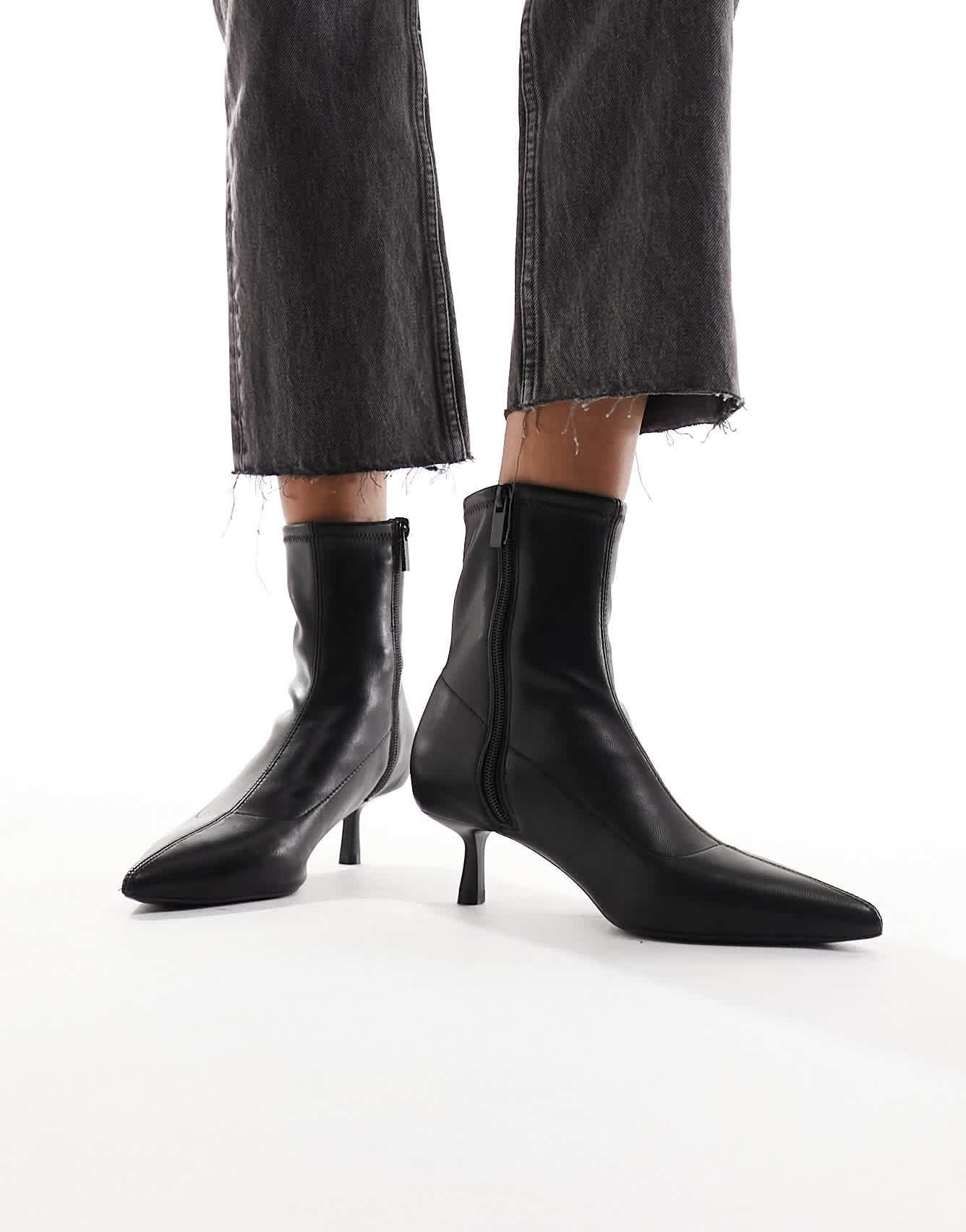 Stradivarius kitten heel boot in black - ASOS Sample Sale