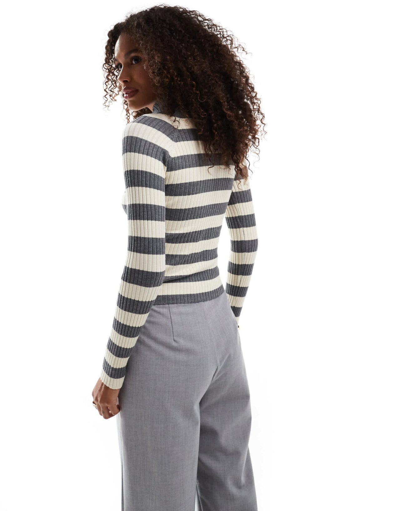 Stradivarius knitted jumper in grey and beige stripe - ASOS Sample Sale