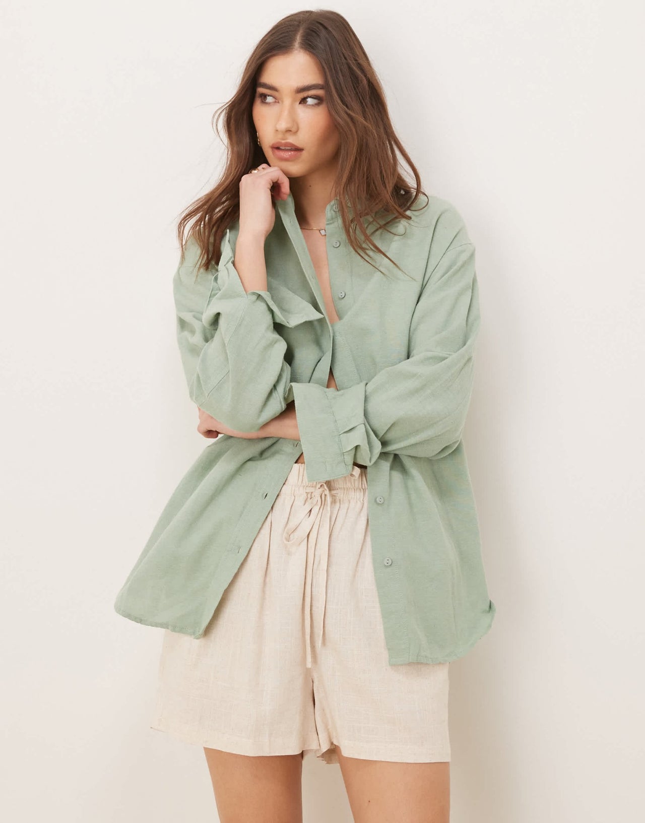 Stradivarius linen look long sleeve shirt in khaki - ASOS Sample Sale