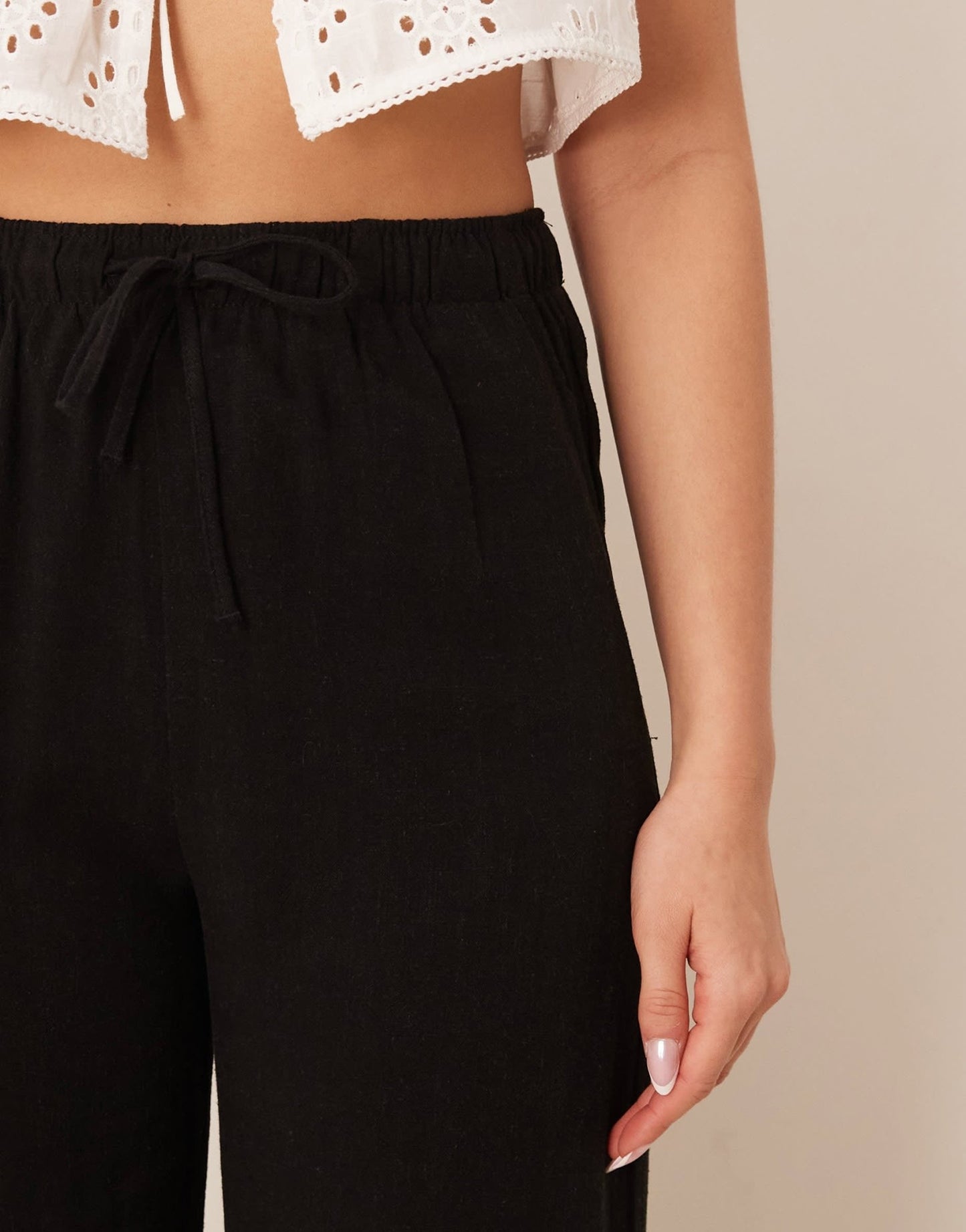 Stradivarius linen look pull on trouser in black - ASOS Sample Sale