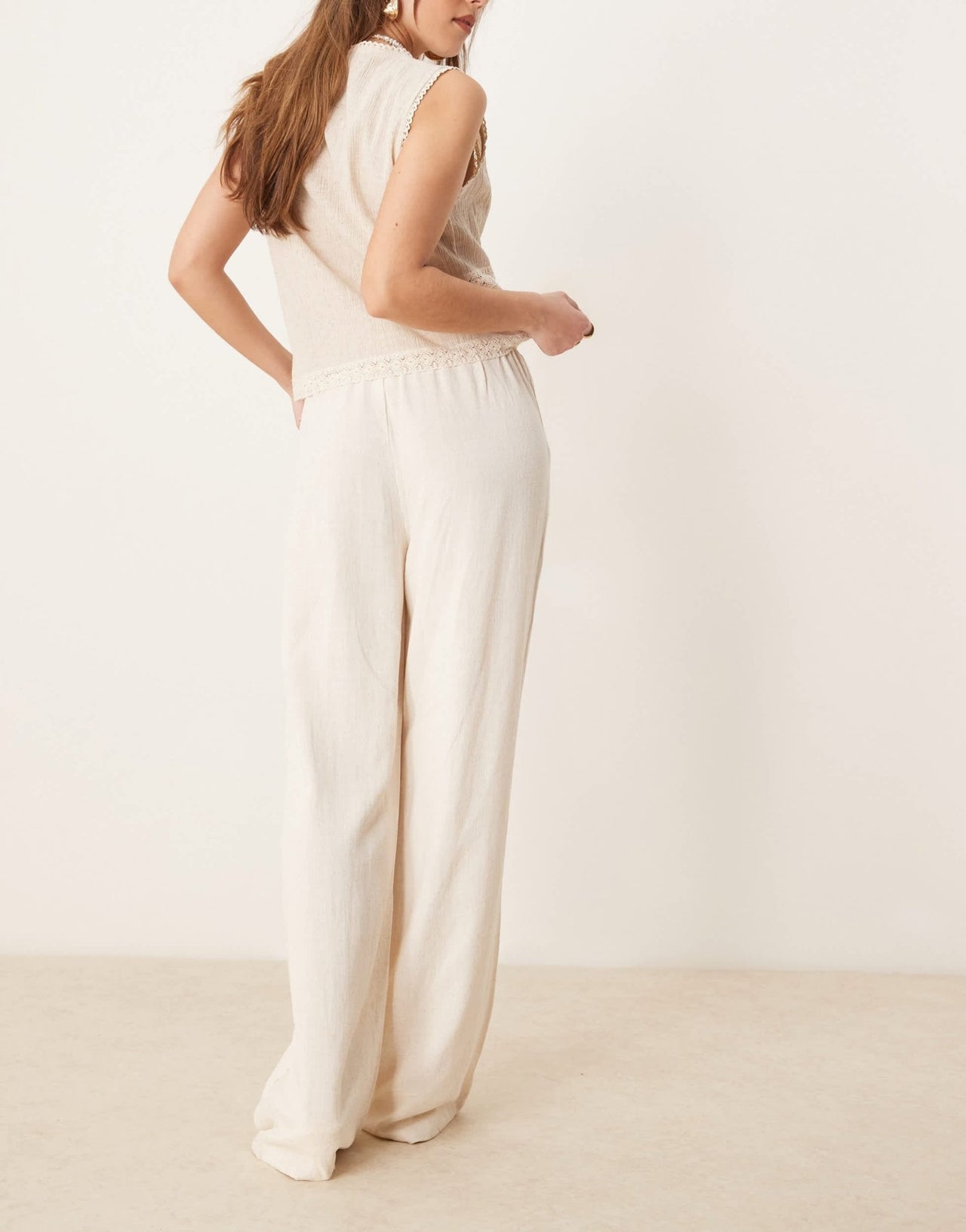 Stradivarius linen look pull on trouser in natural - ASOS Sample Sale